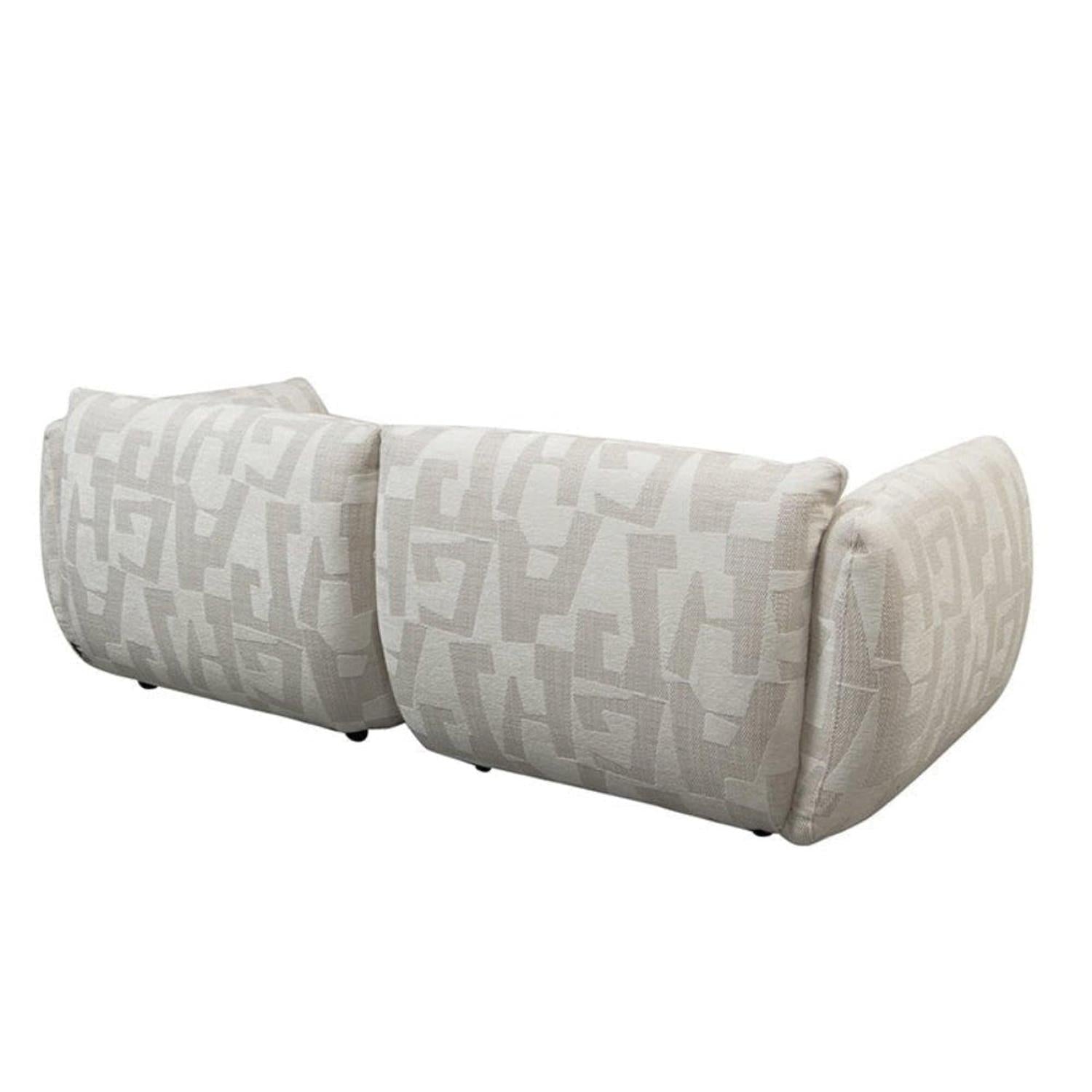 2,5-Sitzer Sofa Amsterdam - White Glyphs-2,5-Sitzer Sofa-Pole to Pole-le canapé