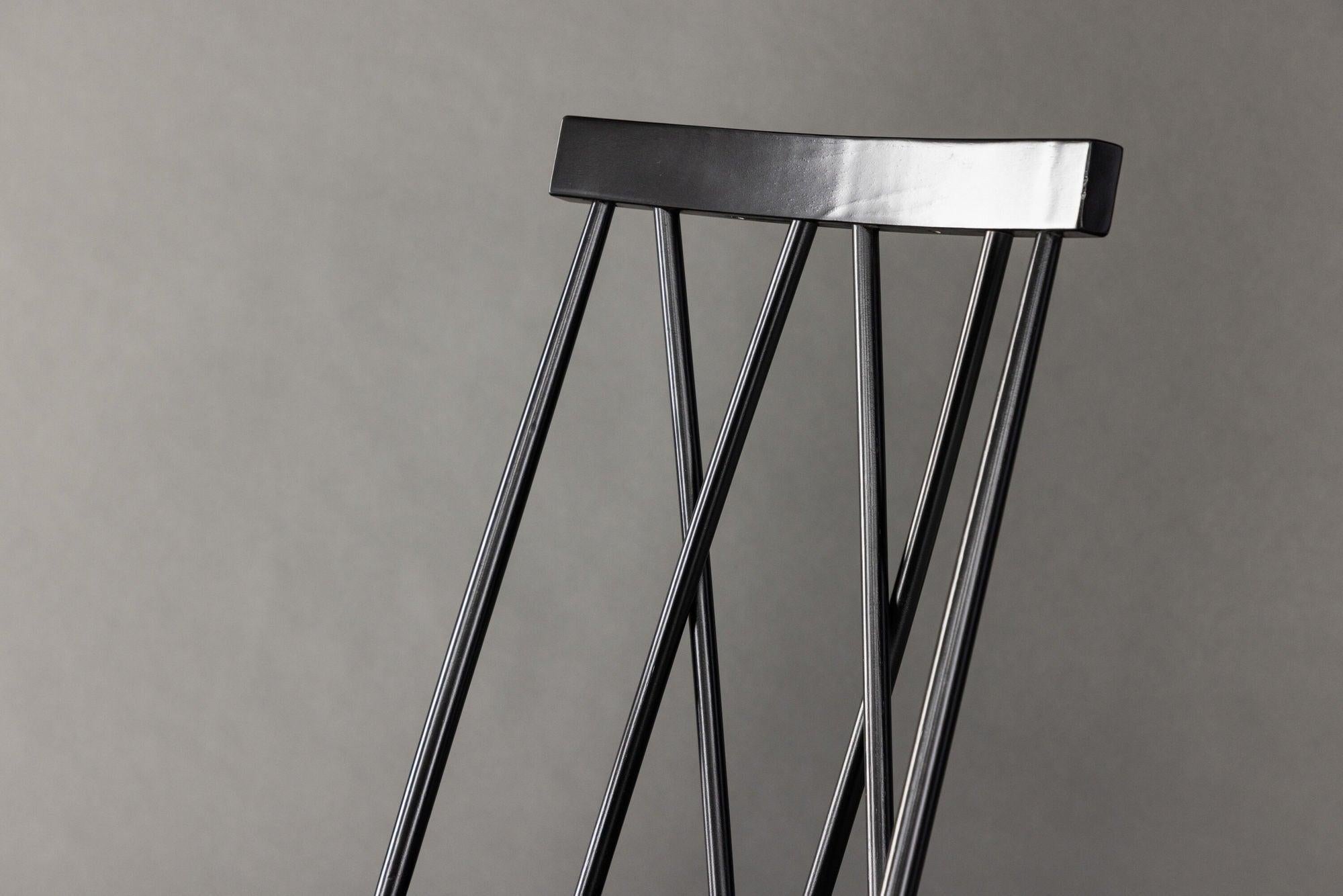 2er-Set Esszimmerstühle Mariette aus Gummibaumholz - Schwarz-Holzstühle-Venture Home-le canapé