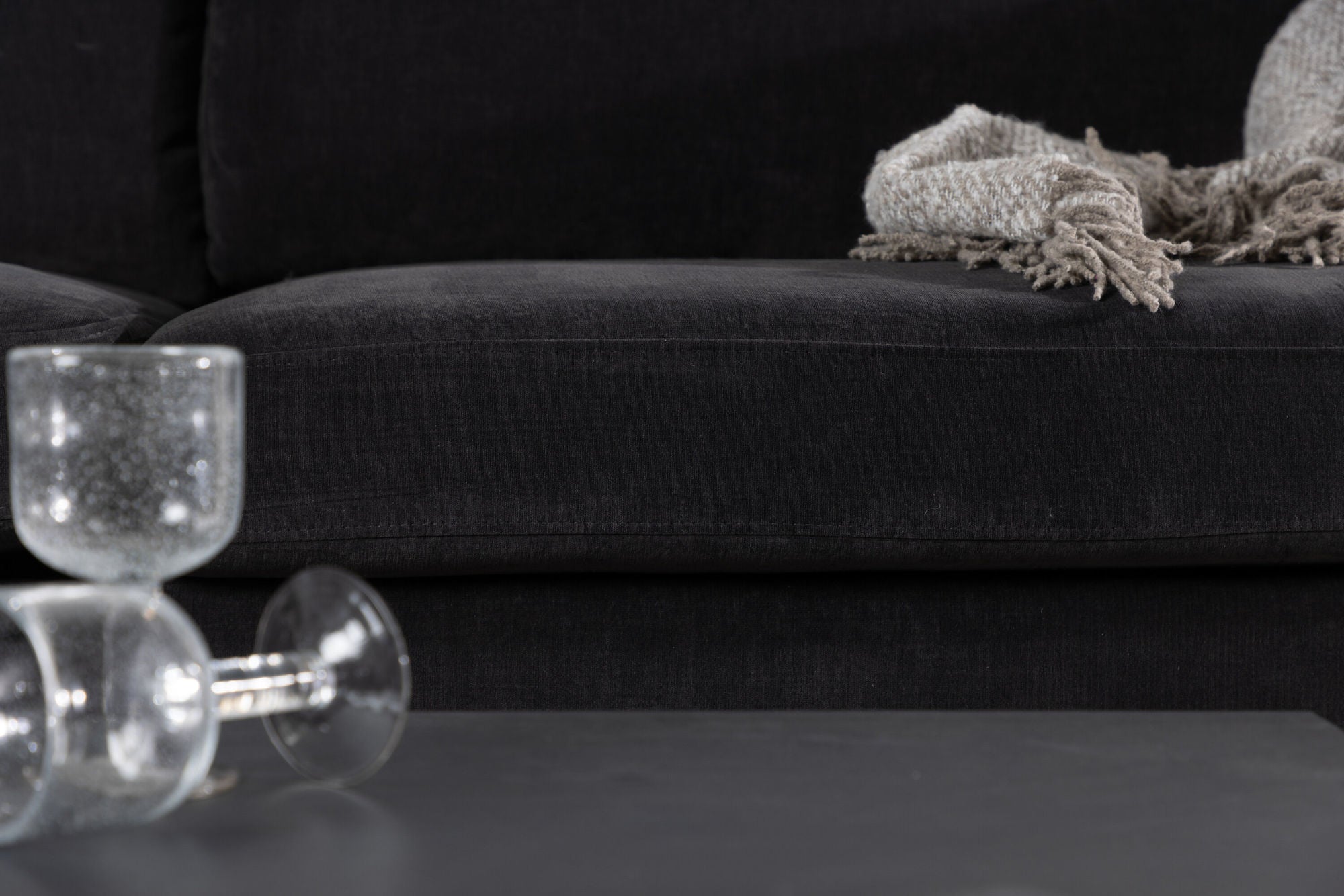 3-Sitzer Sofa Antibes - Dunkelgrau-3-Sitzer Sofa-Venture Home-le canapé