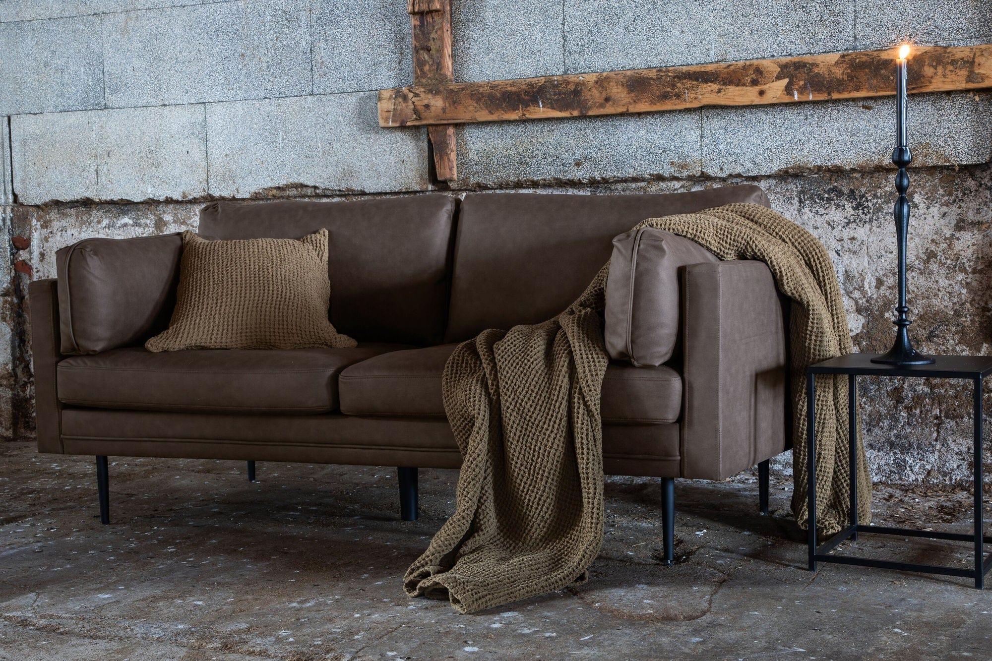 3-Sitzer Sofa Boom - Braun-3-Sitzer Sofas-Venture Home-le canapé