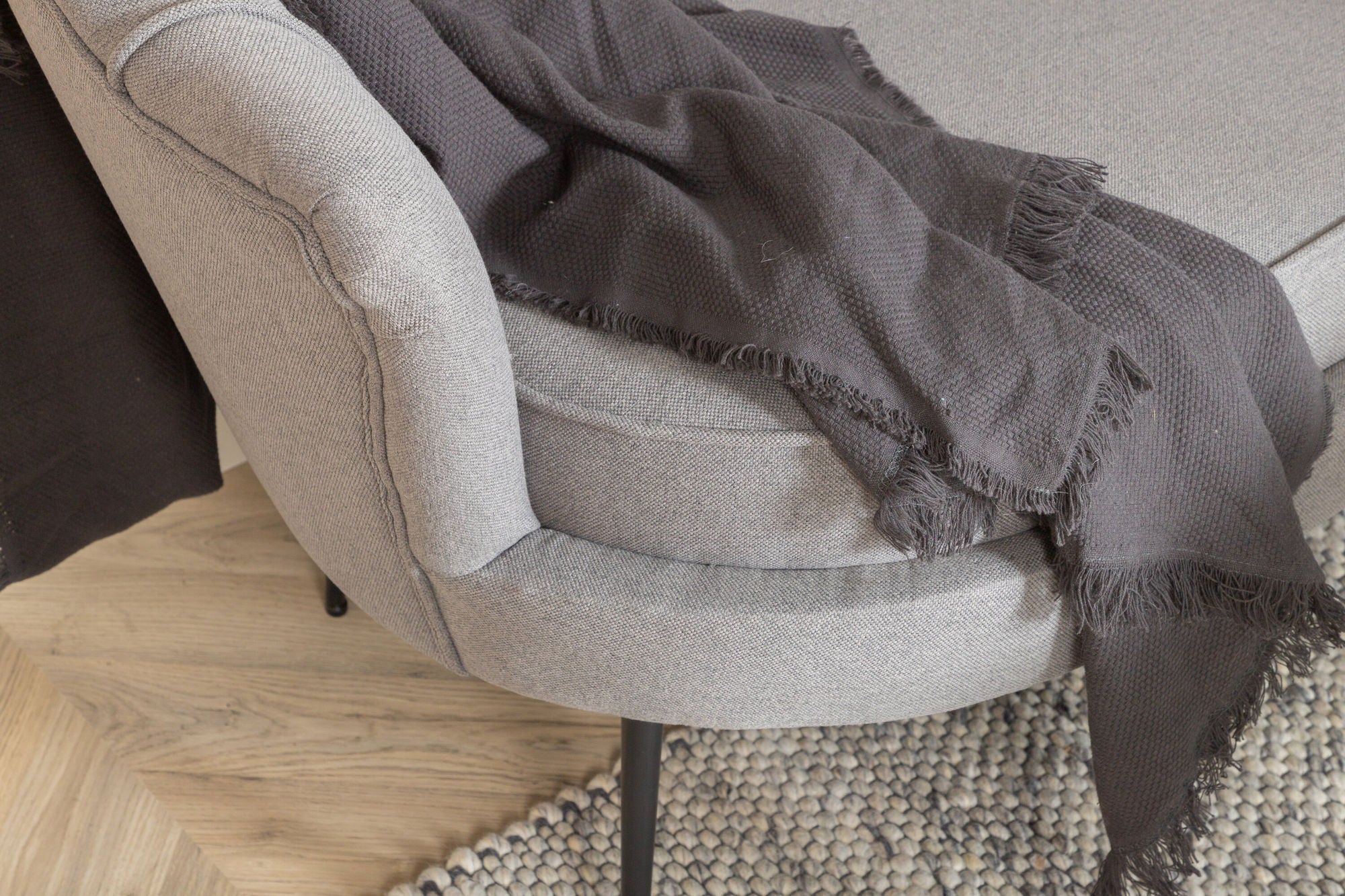 3-Sitzer Sofa Calais - Grau-3-Sitzer Sofas-Venture Home-le canapé