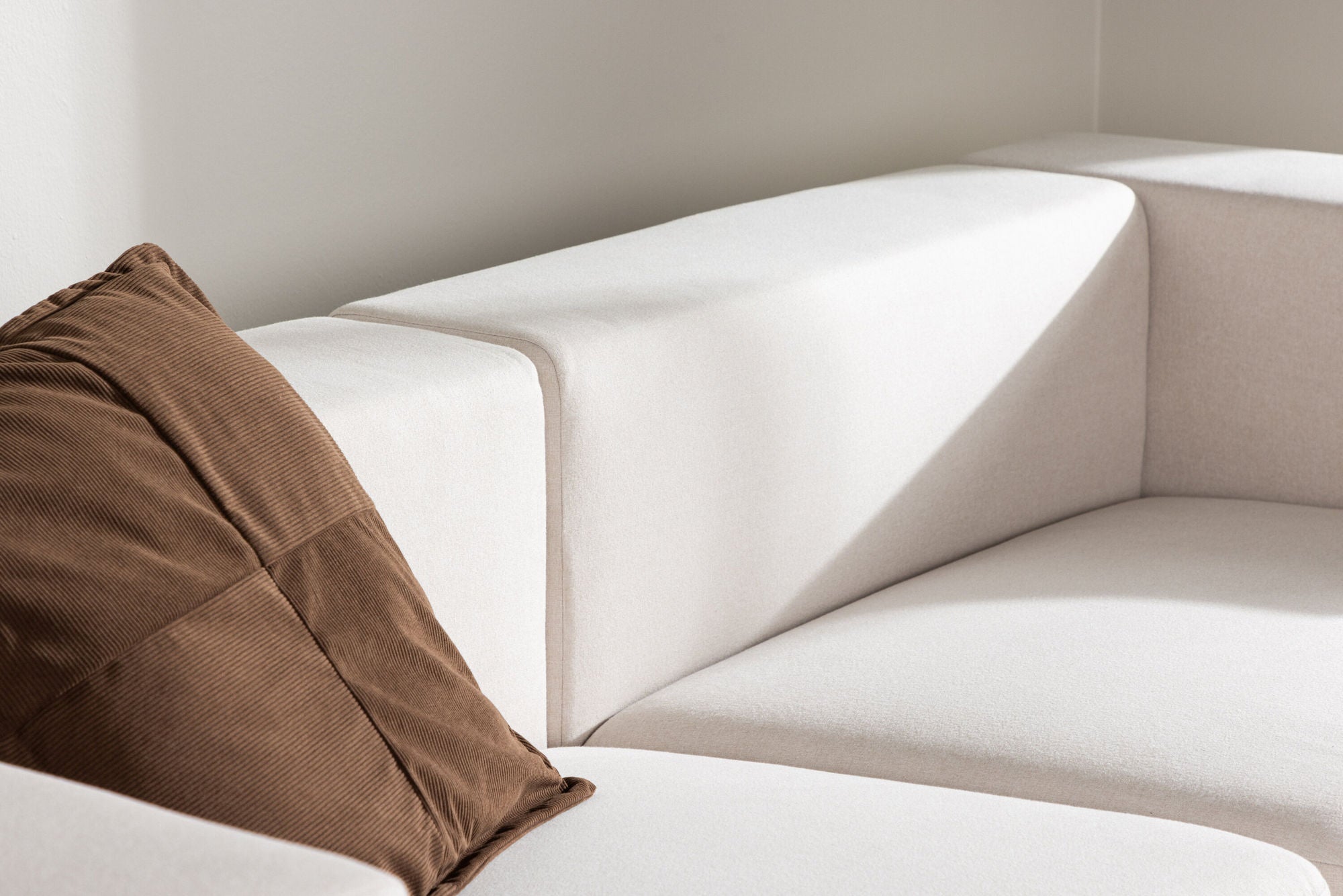 3-Sitzer Sofa Lumi aus Leinen - Weiß-3-Sitzer Sofa-Venture Home-le canapé