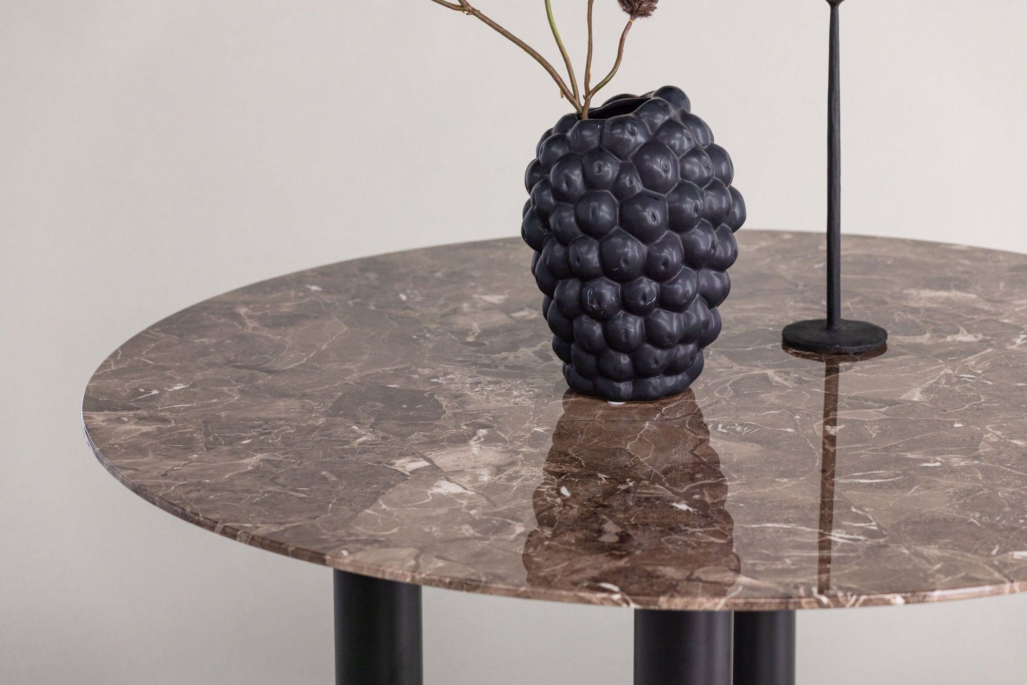 Esstisch Havsten 106cm - Schwarz / Braun in Marmoroptik-Esstisch Rund-le canapé