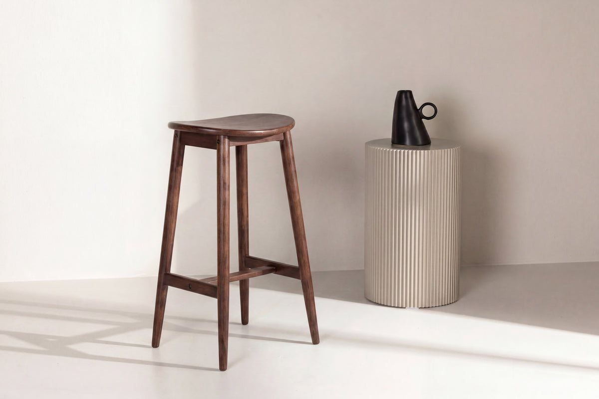 Barhocker Orust aus Massivholz - Mokka - Venture Home - le canapé