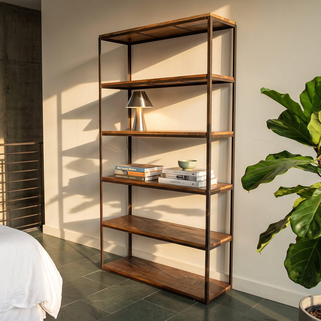 Regal Factory 205cm aus Massivholz - Braun