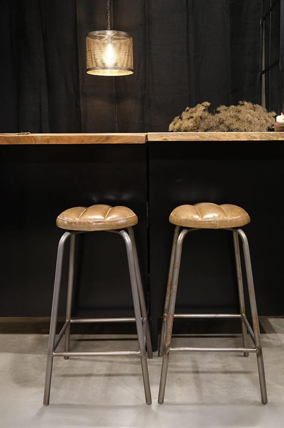 Barhocker Brooklyn mit rundem Ledersitz - Braun-Barhocker-Trademark Living-le canapé