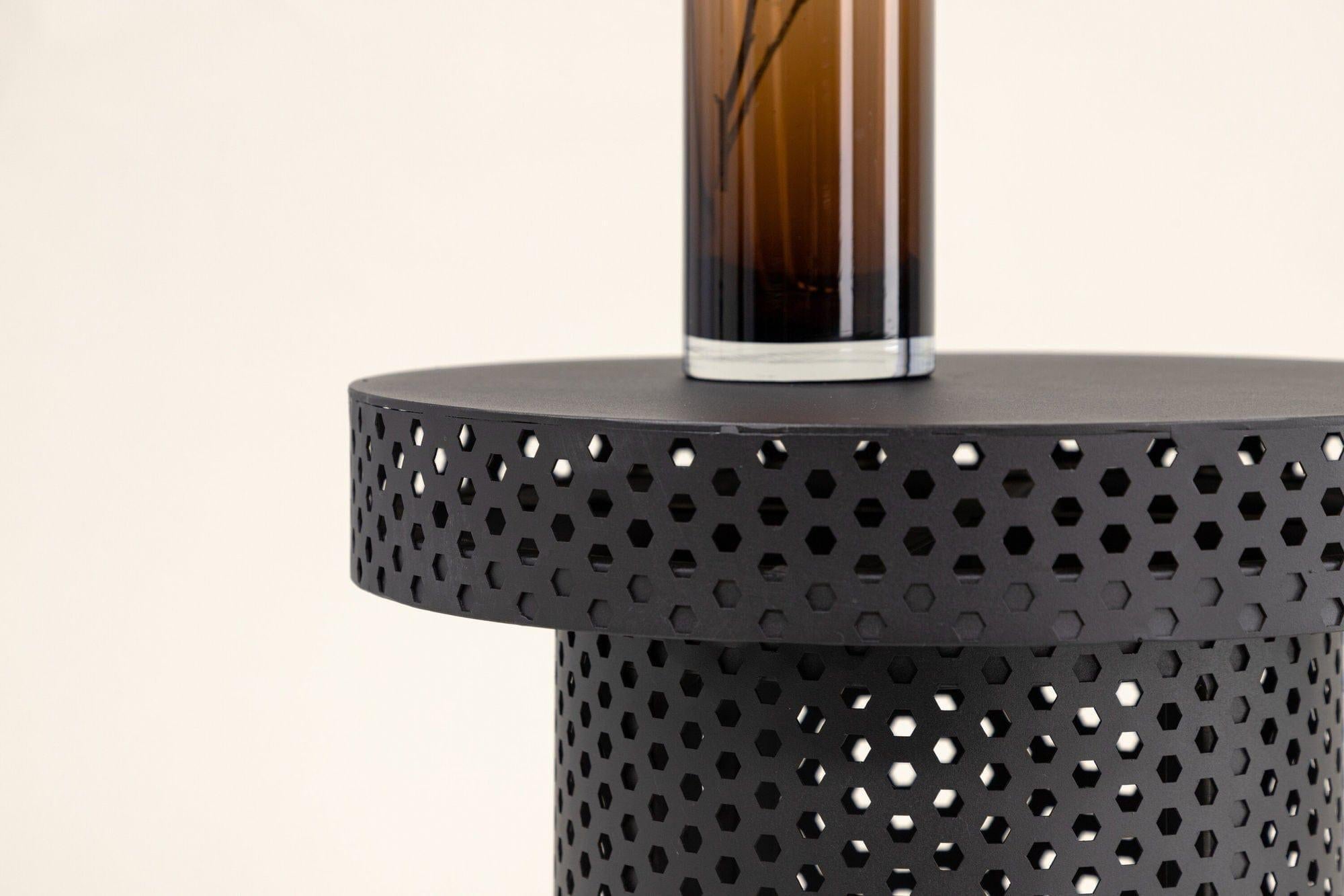 Beistelltisch Bearsden x Josefin Lustig ⌀40cm aus Metall - Schwarz-Beistelltisch-Venture Home-le canapé