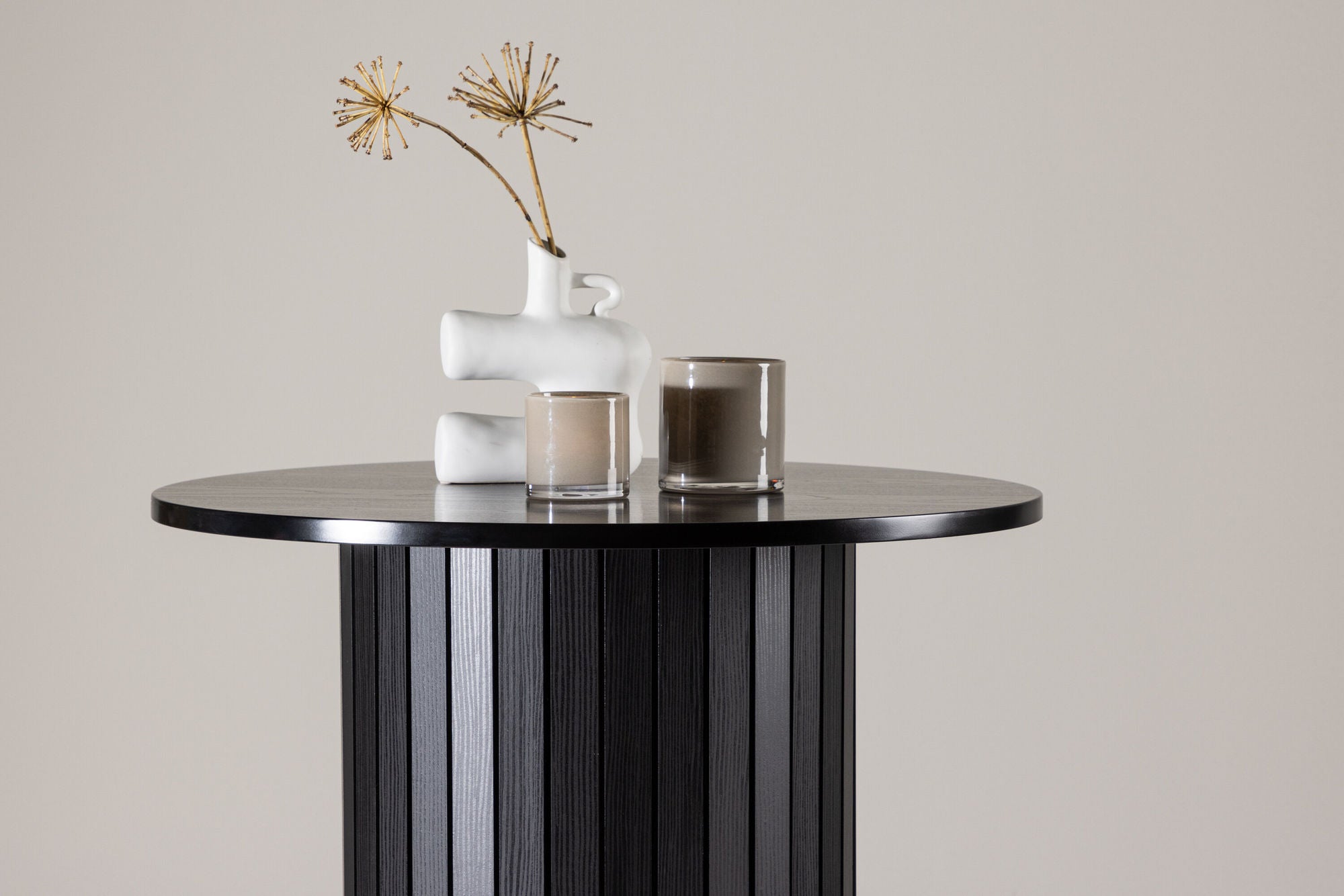 Beistelltisch Härön in Barhöhe Ø70*105cm - Schwarz-Beistelltisch-Venture Home-le canapé