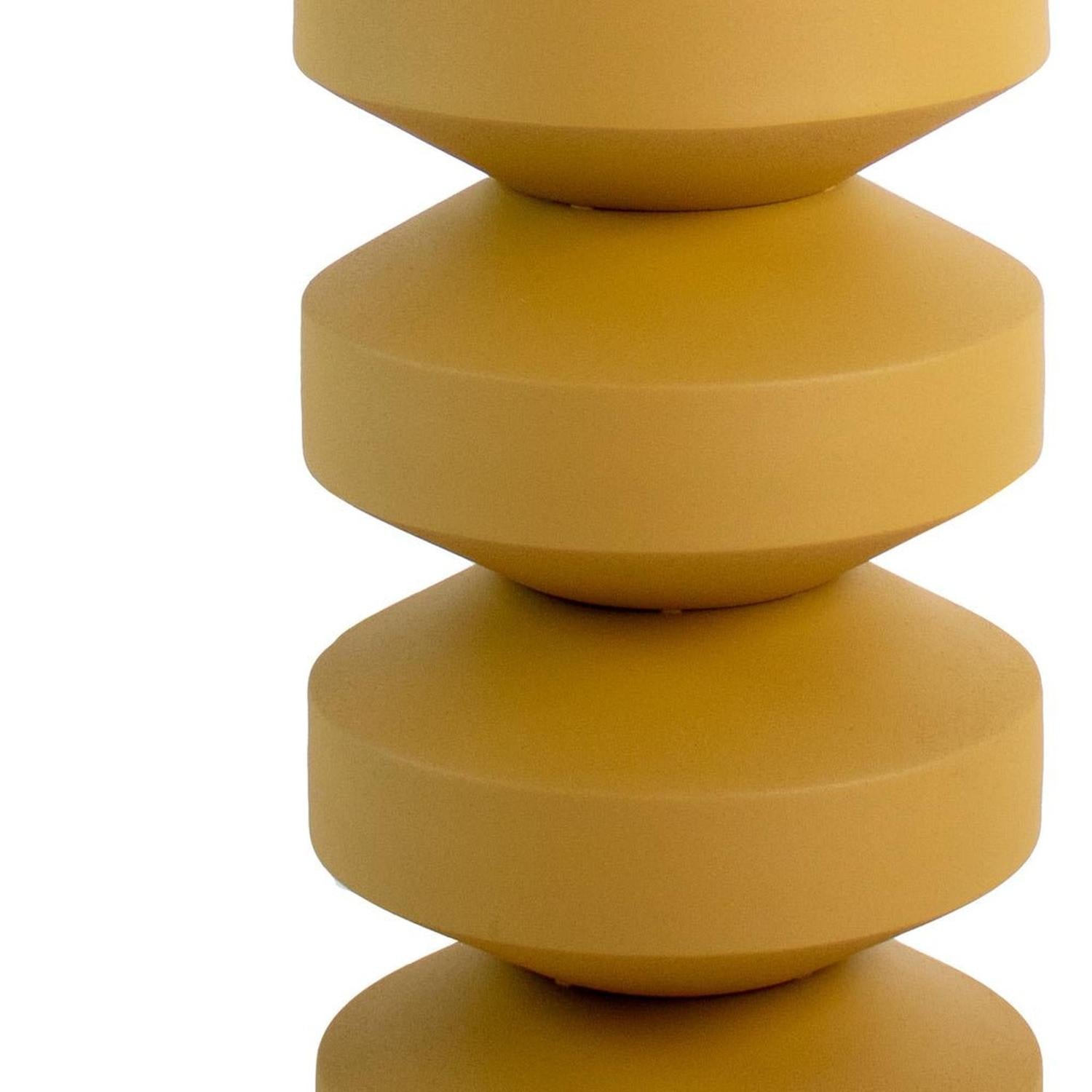 Beistelltisch Nio aus Metall Ø30cm - Ockergelb-Beistelltische-Kick Collection-le canapé