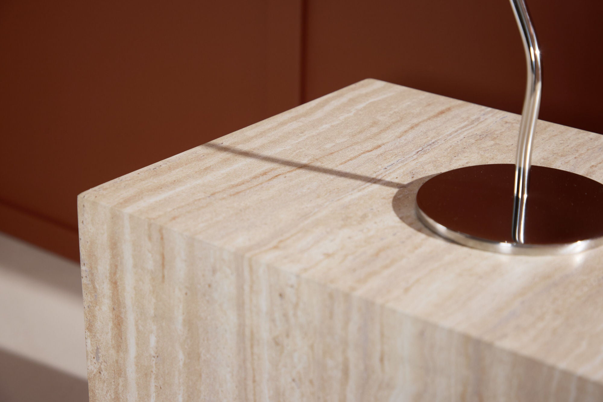 Beistelltisch York Side Table - Travertineoptik-Beistelltisch-Venture Home-le canapé