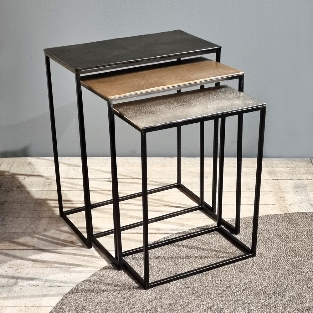 Beistelltische Aida, 3er-Set - Schwarz/Gold/Messing-Beistelltische-Benoa-le canapé