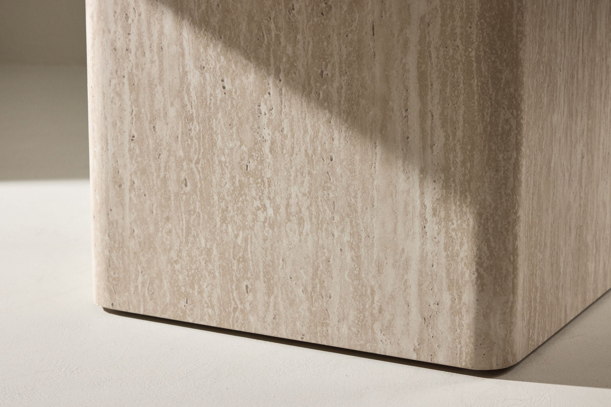 Couchtisch Qvart Quadratisch 80*80cm- Beige-Couchtisch-Venture Home-le canapé