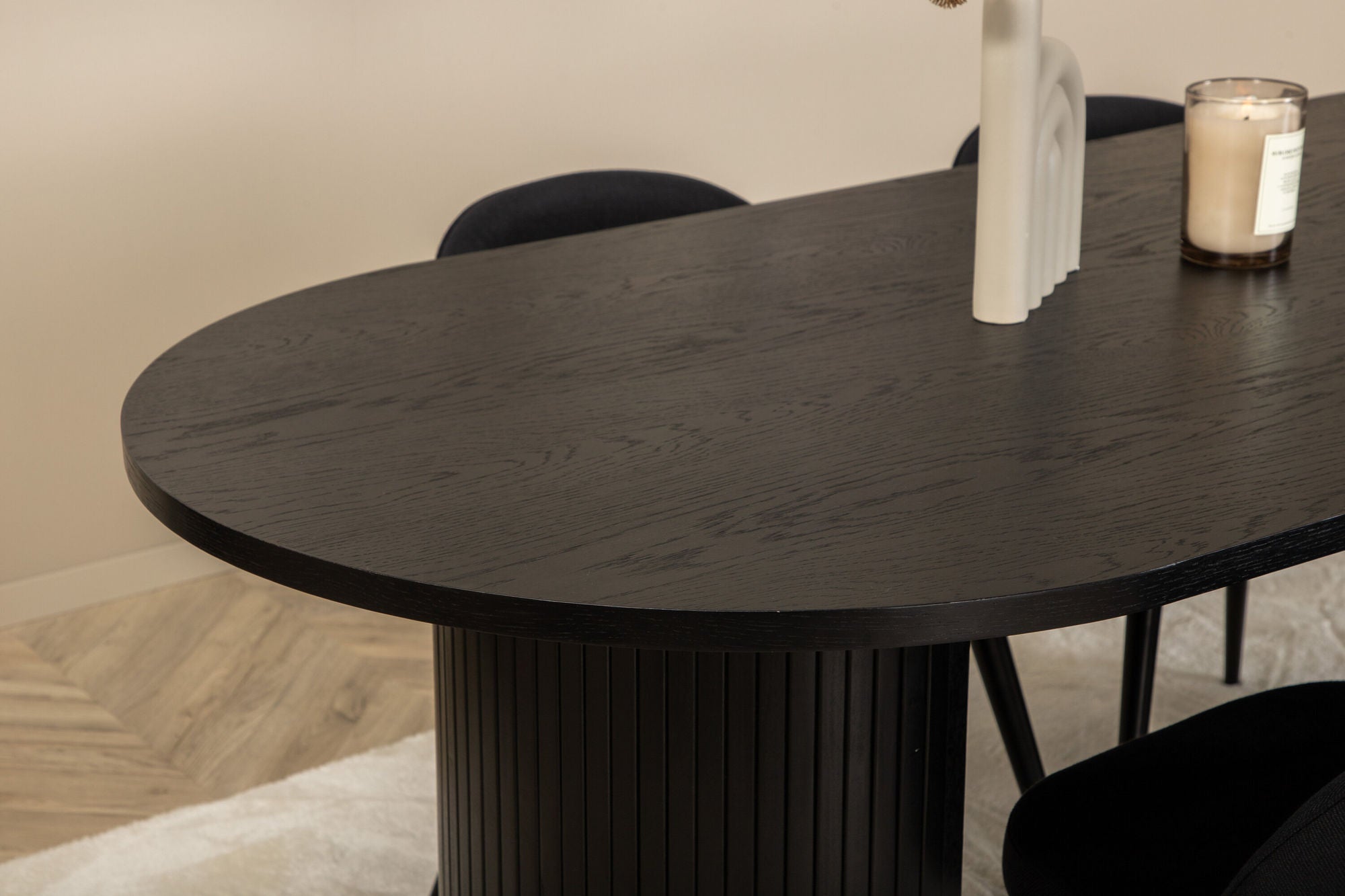 Essgruppe Esstisch Bianca Oval 200cm mit Stühlen Velvet - Schwarz-Essgruppen Oval-Venture Home-le canapé