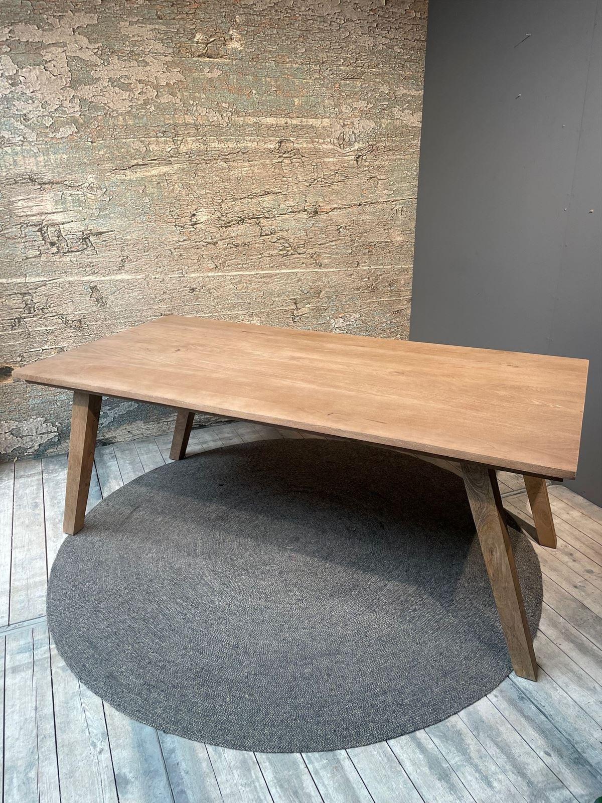 Esstisch BIBI 200cm - Natur-Esstisch Rechteckig-Benoa-le canapé