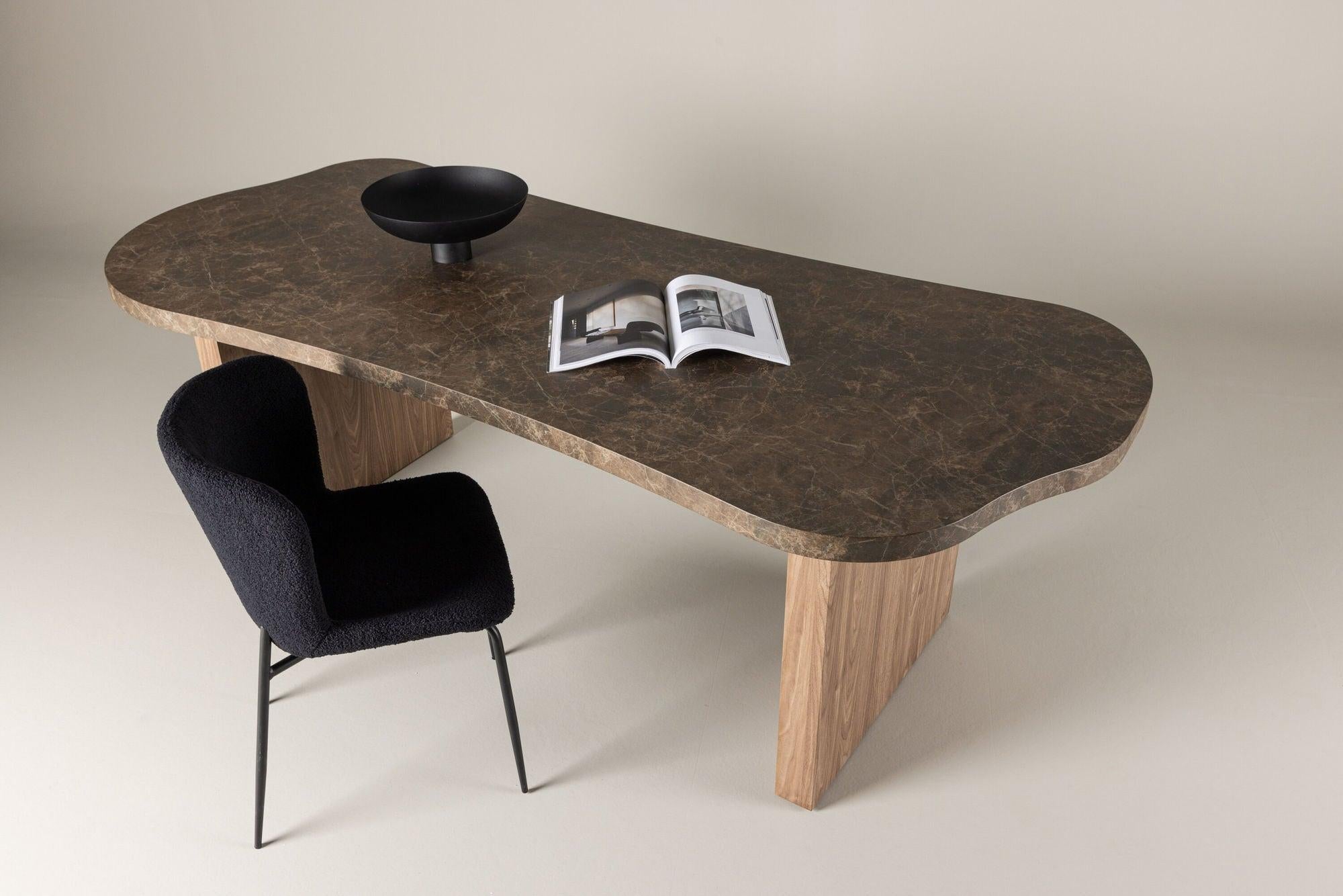 Esstisch Eleonora mit Tischplatte in Marmoroptik 230cm - Braun-Esstische Oval-Vind-le canapé