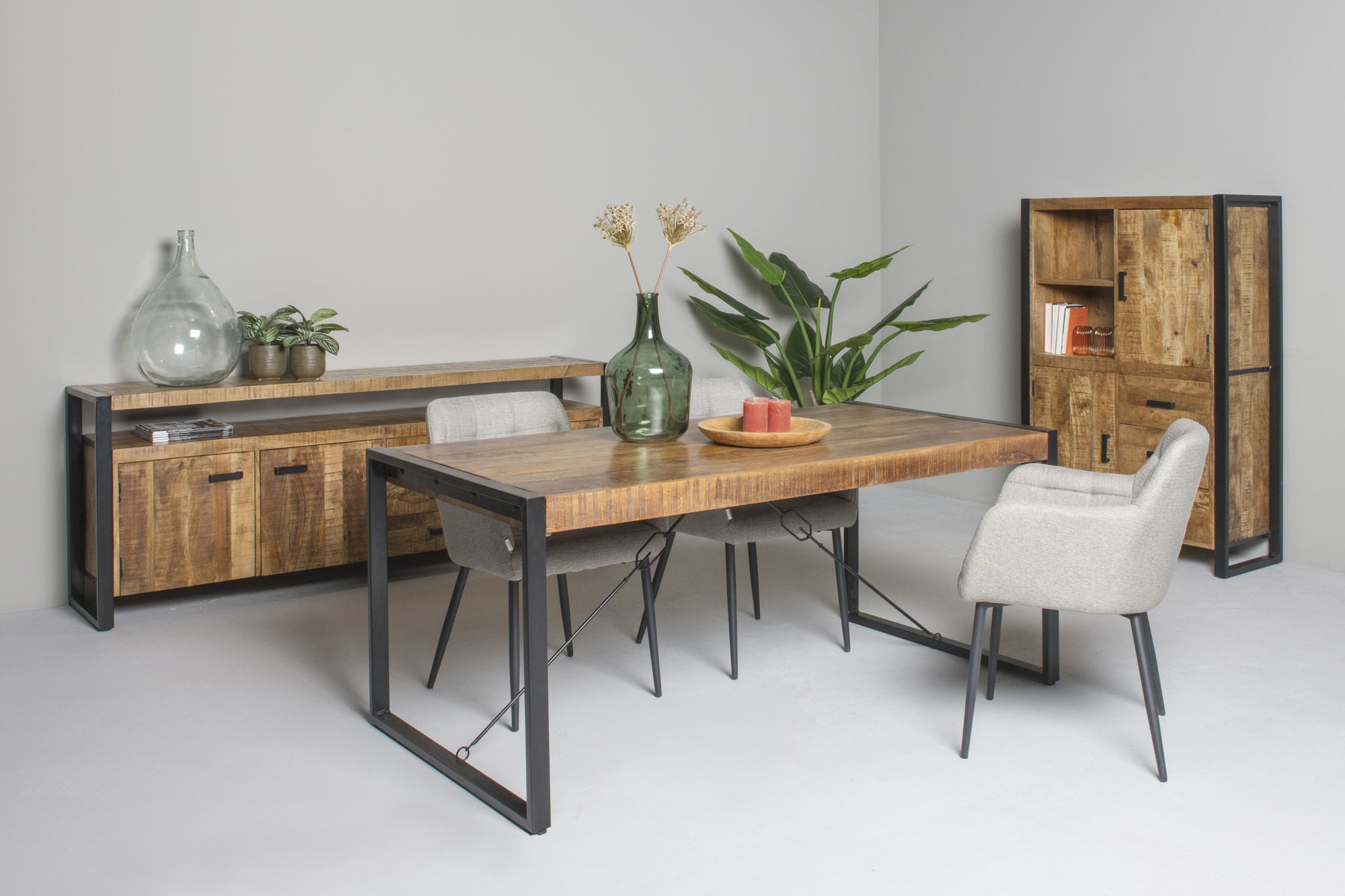 Esstisch Nairobi aus Mangoholz 220cm - Natur-Esstische Rechteckig-Livingfurn-le canapé
