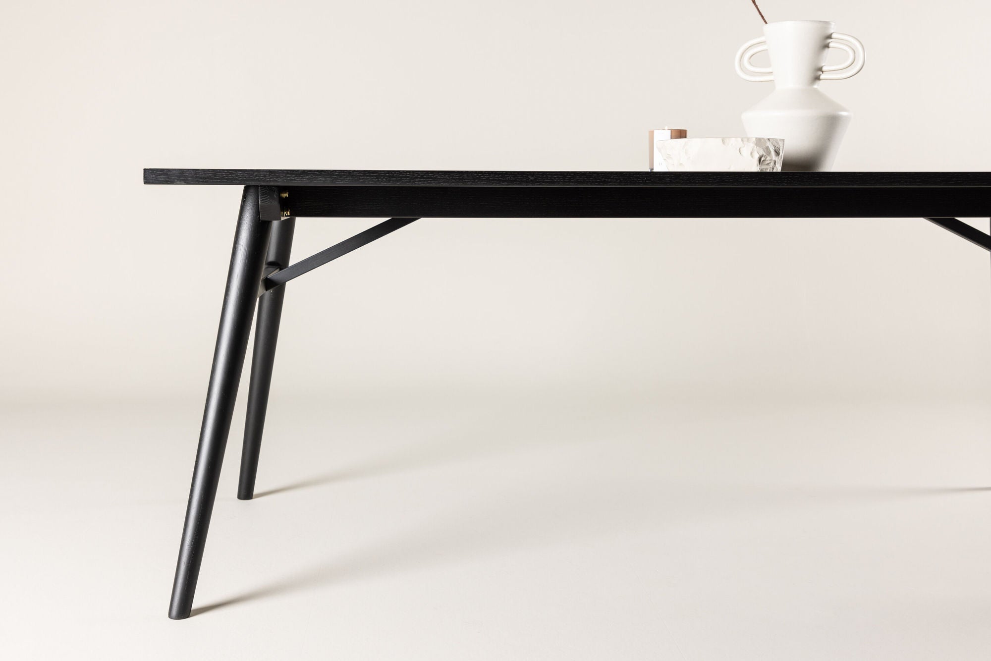 Esstisch Sleek ausziehbar 190-280cm - Schwarz-Esstische ausziehbar-Venture Home-le canapé