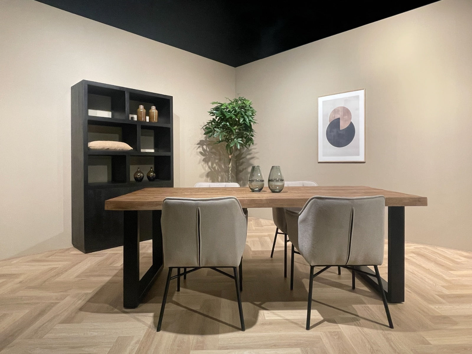 Esstisch Sturdy 220*100cm Tree Top mit Baumkante aus Mangoholz - Braun-Esstische Rechteckig-Livingfurn-le canapé