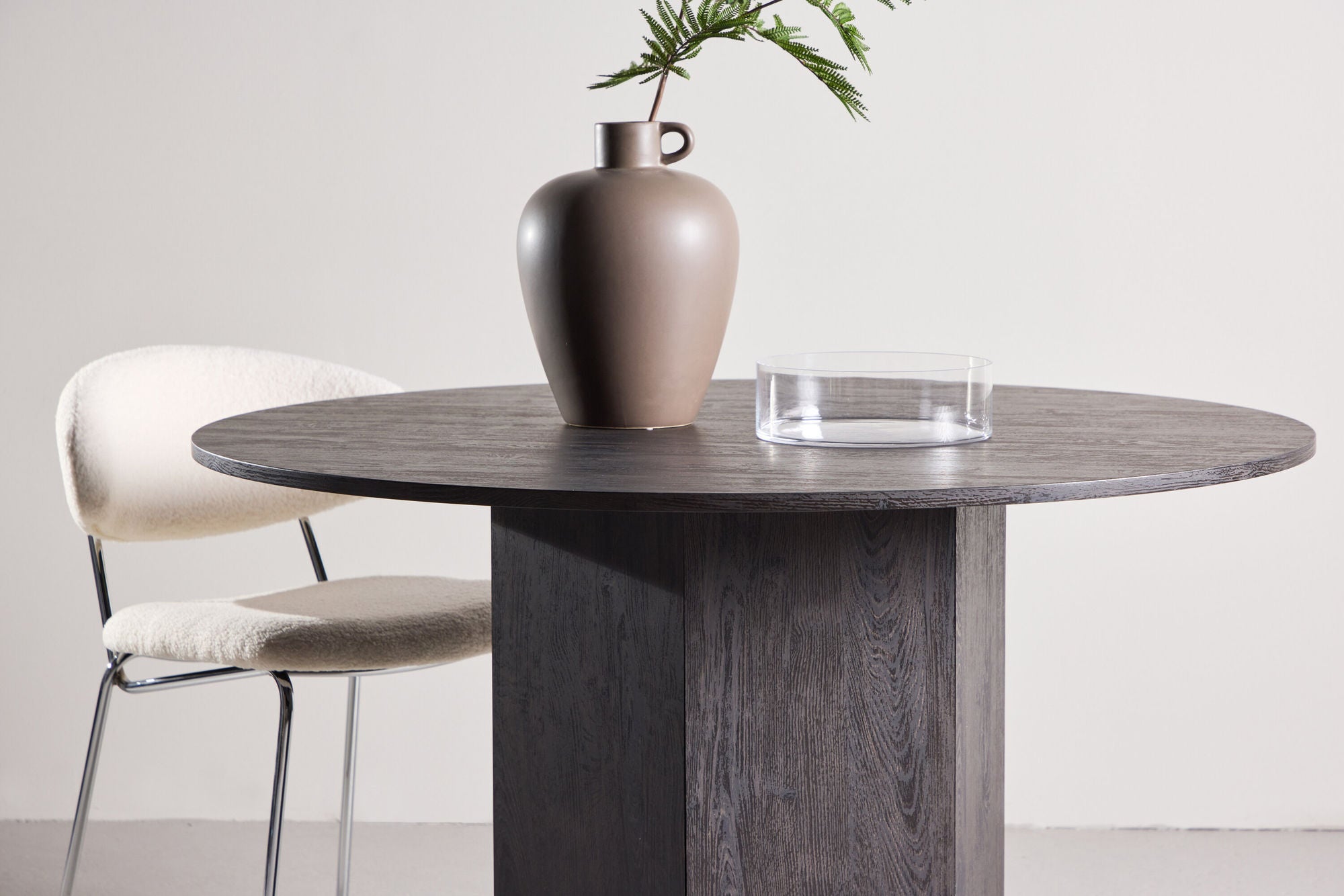 Esstisch Tekla Ø120cm - Schwarz-Esstisch Rund-Venture Home-le canapé