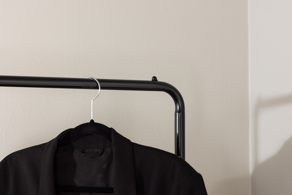 Garderobenständer Quito 175cm aus Metall mit Schublade - Schwarz-Garderoben-Venture Home-le canapé