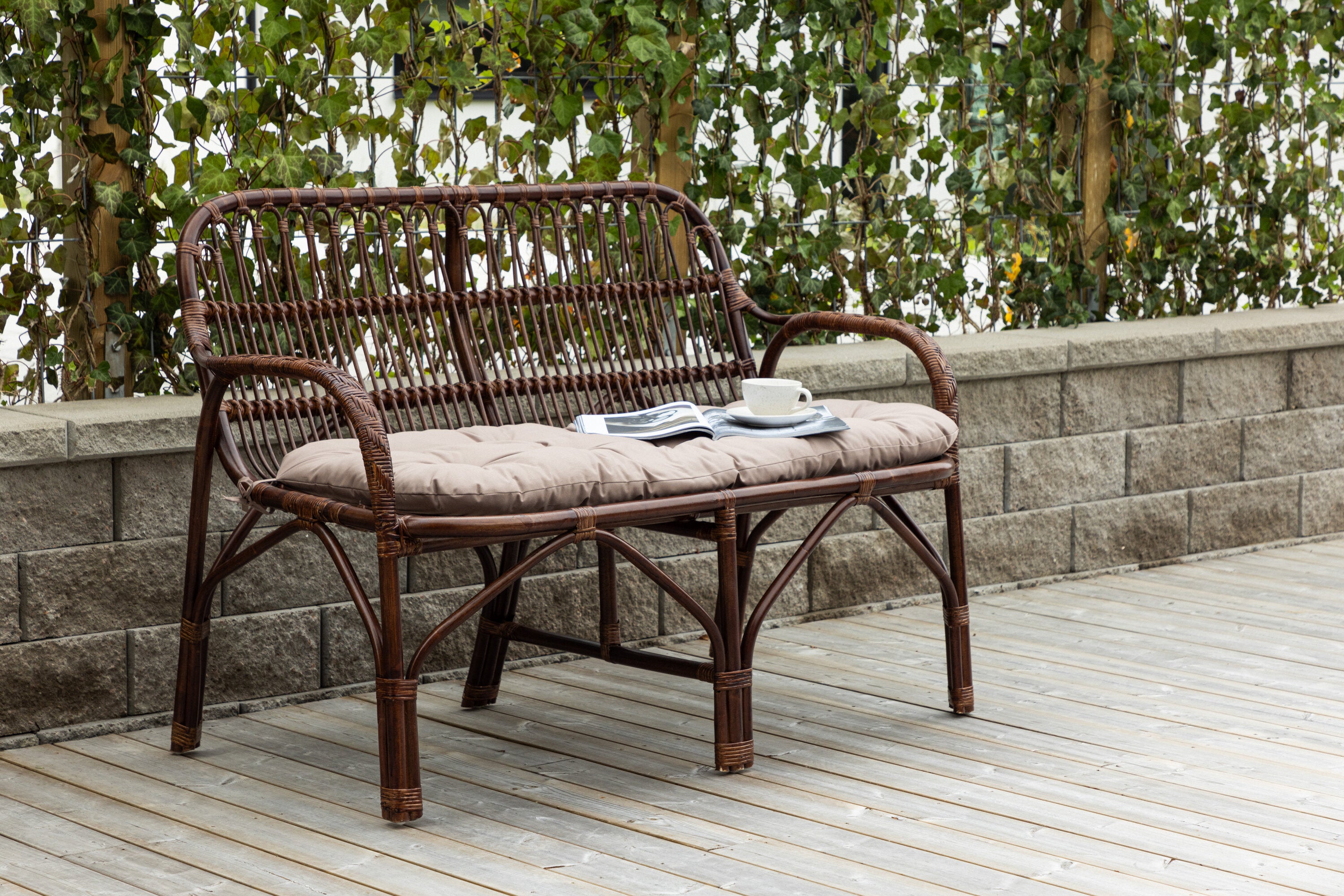 Gartenbank Nella aus Rattan - Walnuss-Outdoor Bänke-Venture Home-le canapé