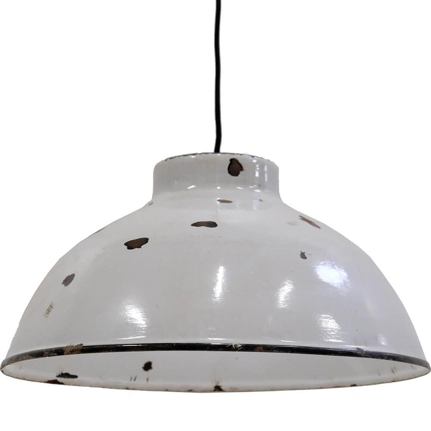 Hängelampe Sheen mit patinierter Emaille - Weiß-Hängelampen-Trademark Living-le canapé