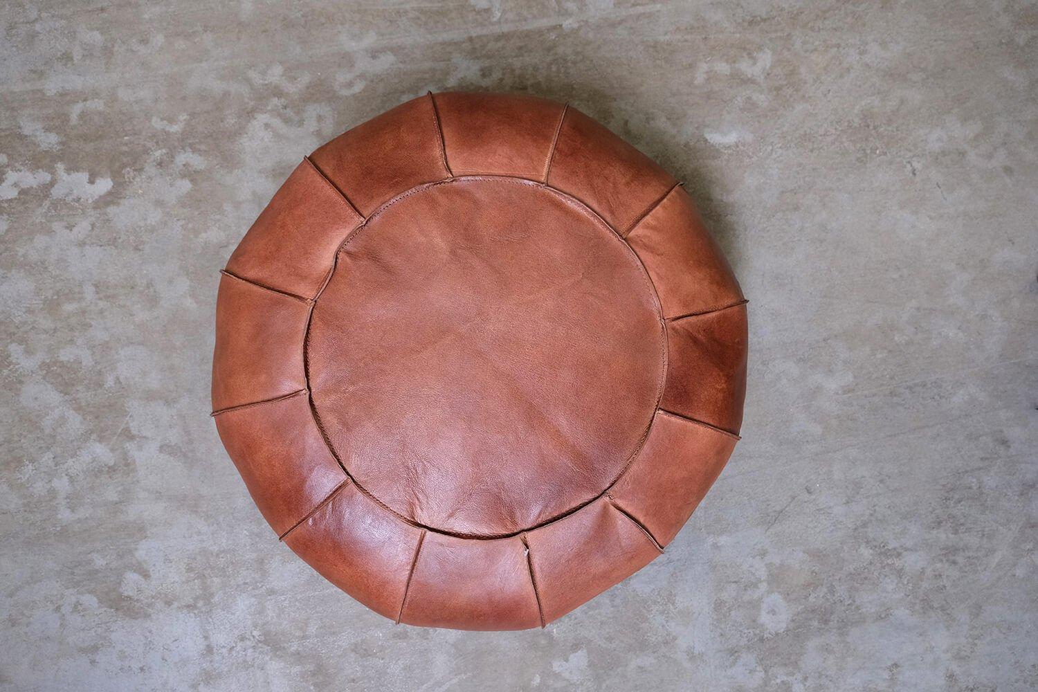Lederpouf Alfredo rund - Antikbraun-Lederpouf-Trademark Living-le canapé