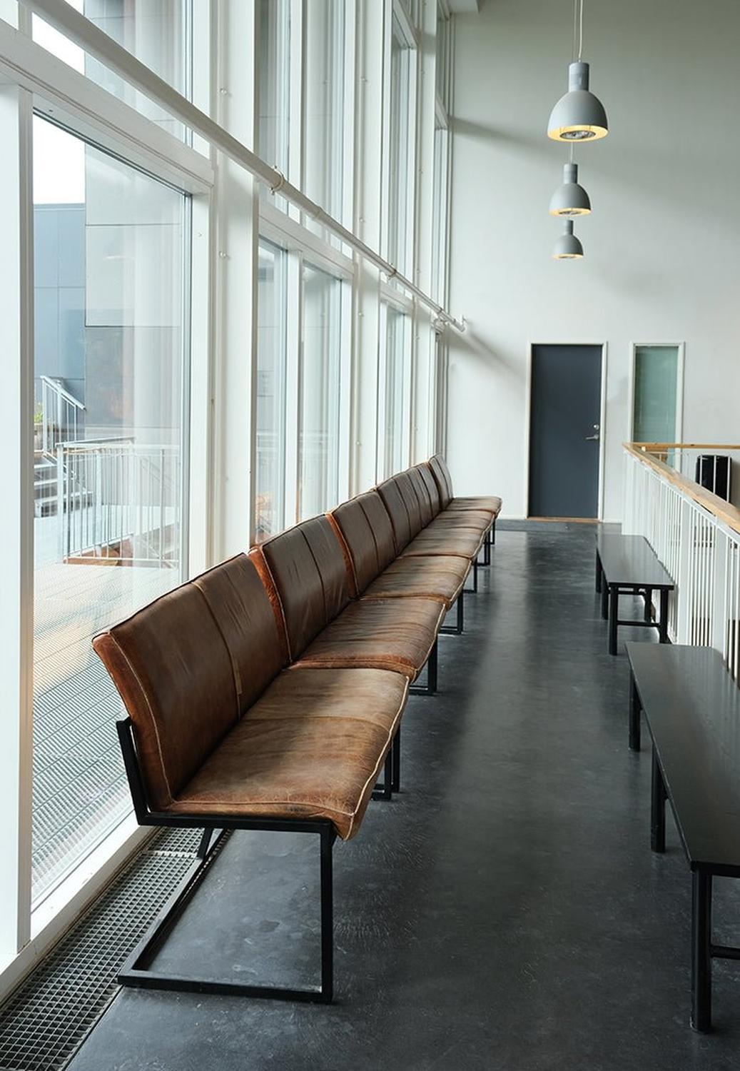 Loungesofa Helen aus Leder - Braun-Bänke-Trademark Living-le canapé