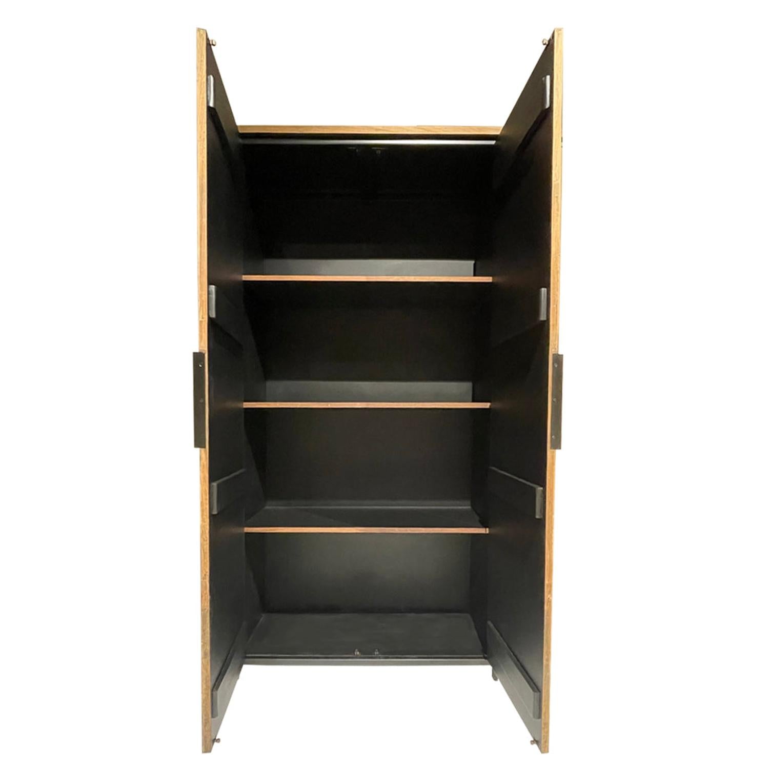 Mehrzweckschrank Tomar aus Teakholz 100x195cm - Braun-Mehrzweckschränke-Livingfurn-le canapé