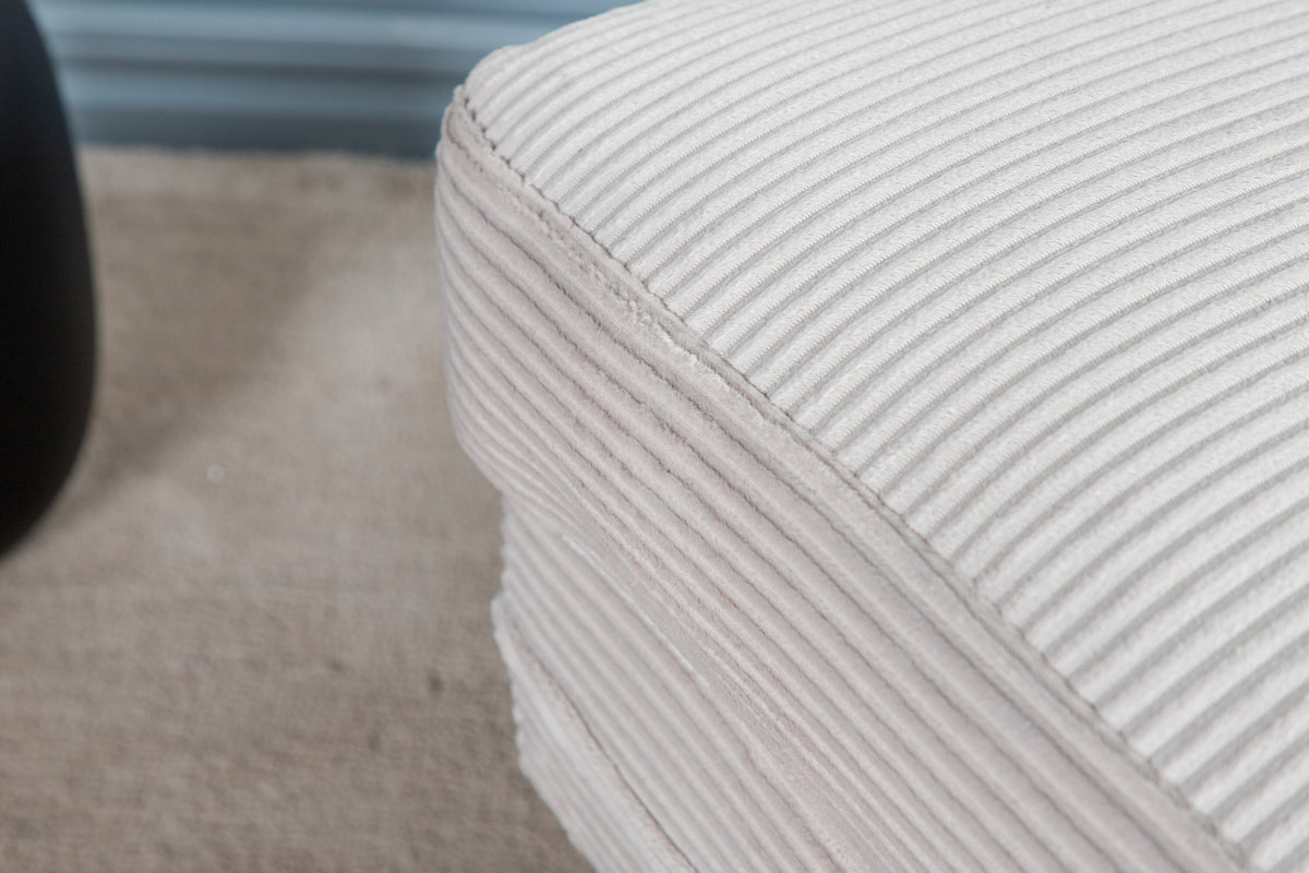 Polsterhocker Boom - Beige-Polsterhocker-Venture Home-le canapé