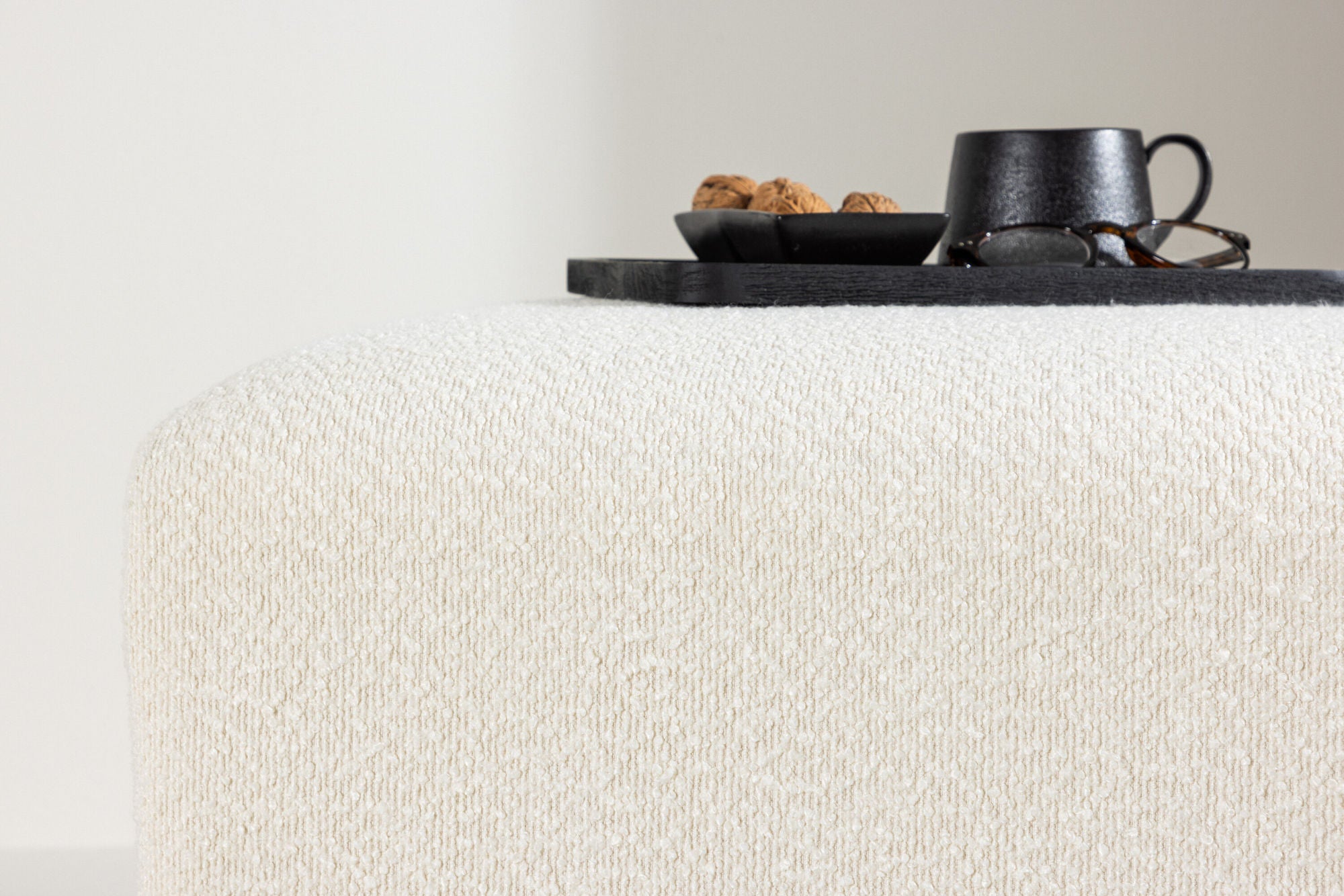 Pouf Ivy aus Teddy Bouclé 100x70cm - Weiß-Poufs-Venture Home-le canapé