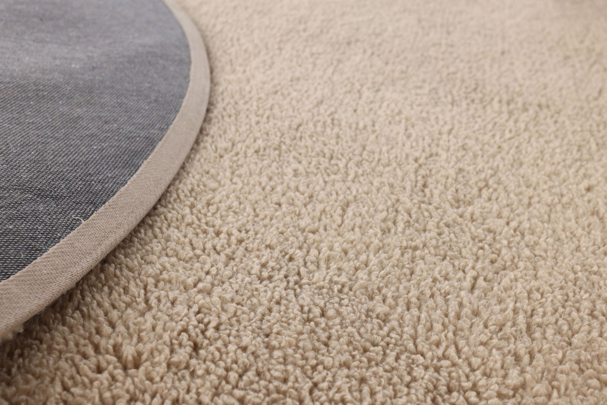 Runder Teppich Teddy Ø200cm aus Bouclé - Beige-Teppiche-Venture Home-le canapé