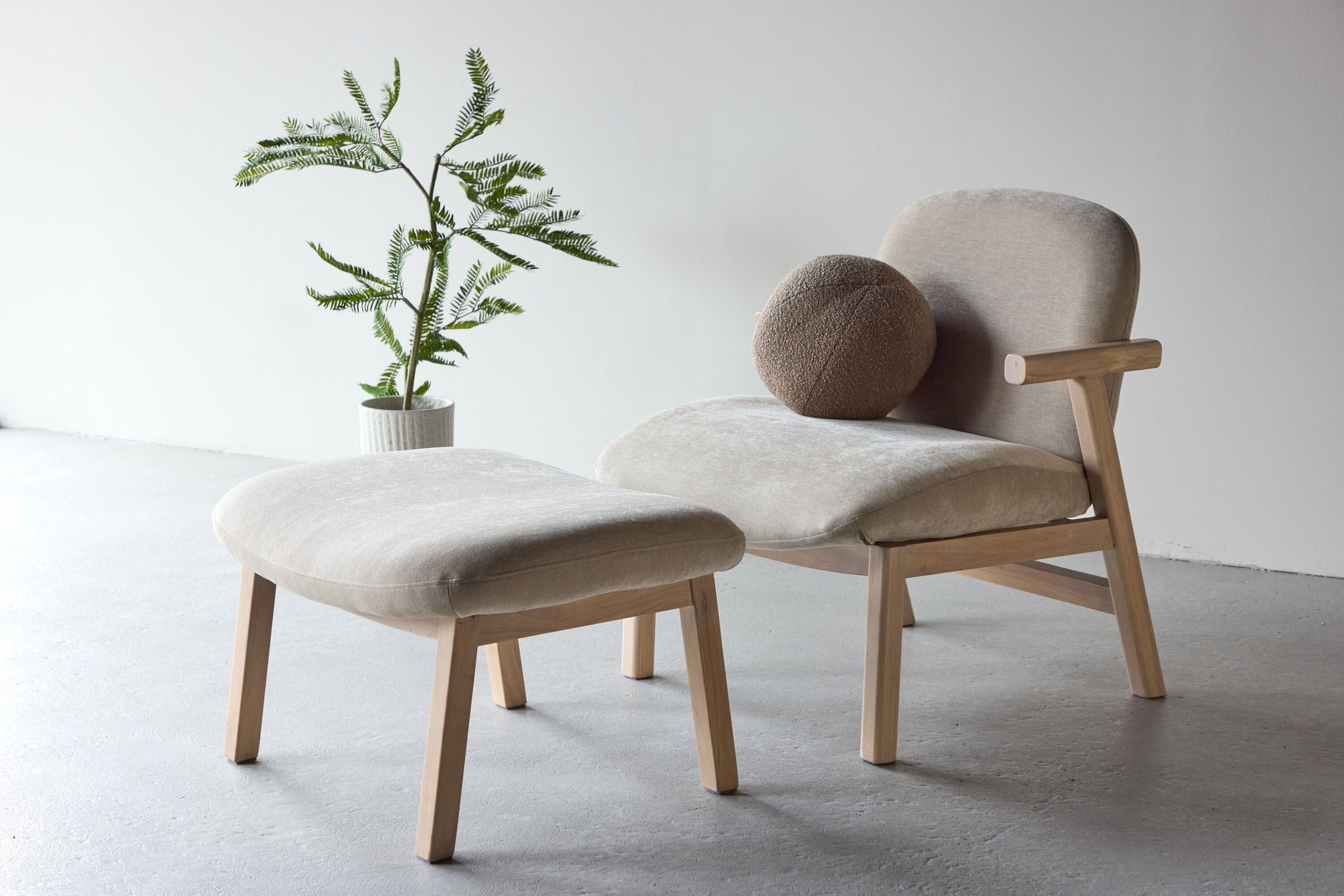 Sessel Rile mit Fußhocker - Beige-Sessel-Venture Home-le canapé