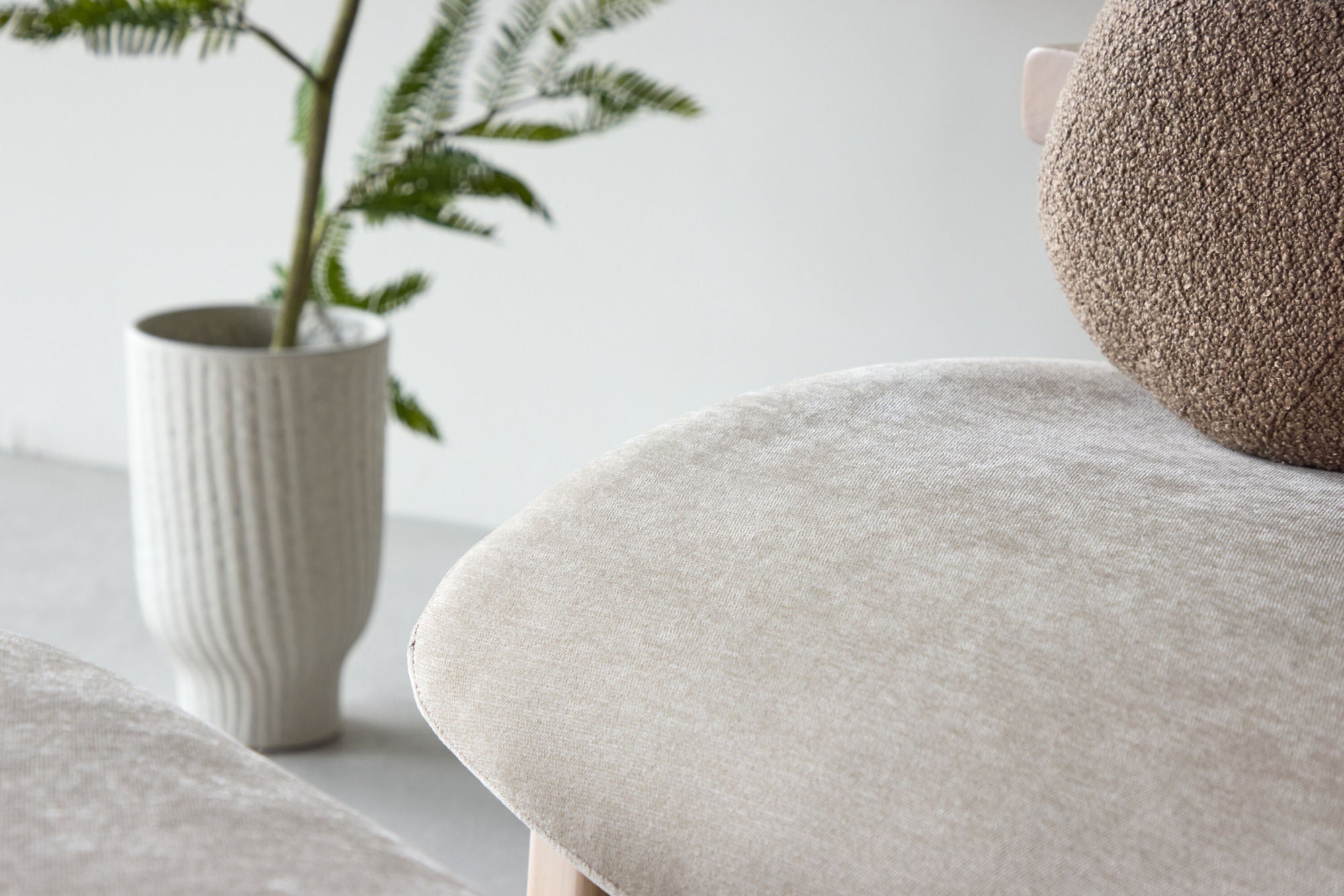 Sessel Rile mit Fußhocker - Beige-Sessel-Venture Home-le canapé