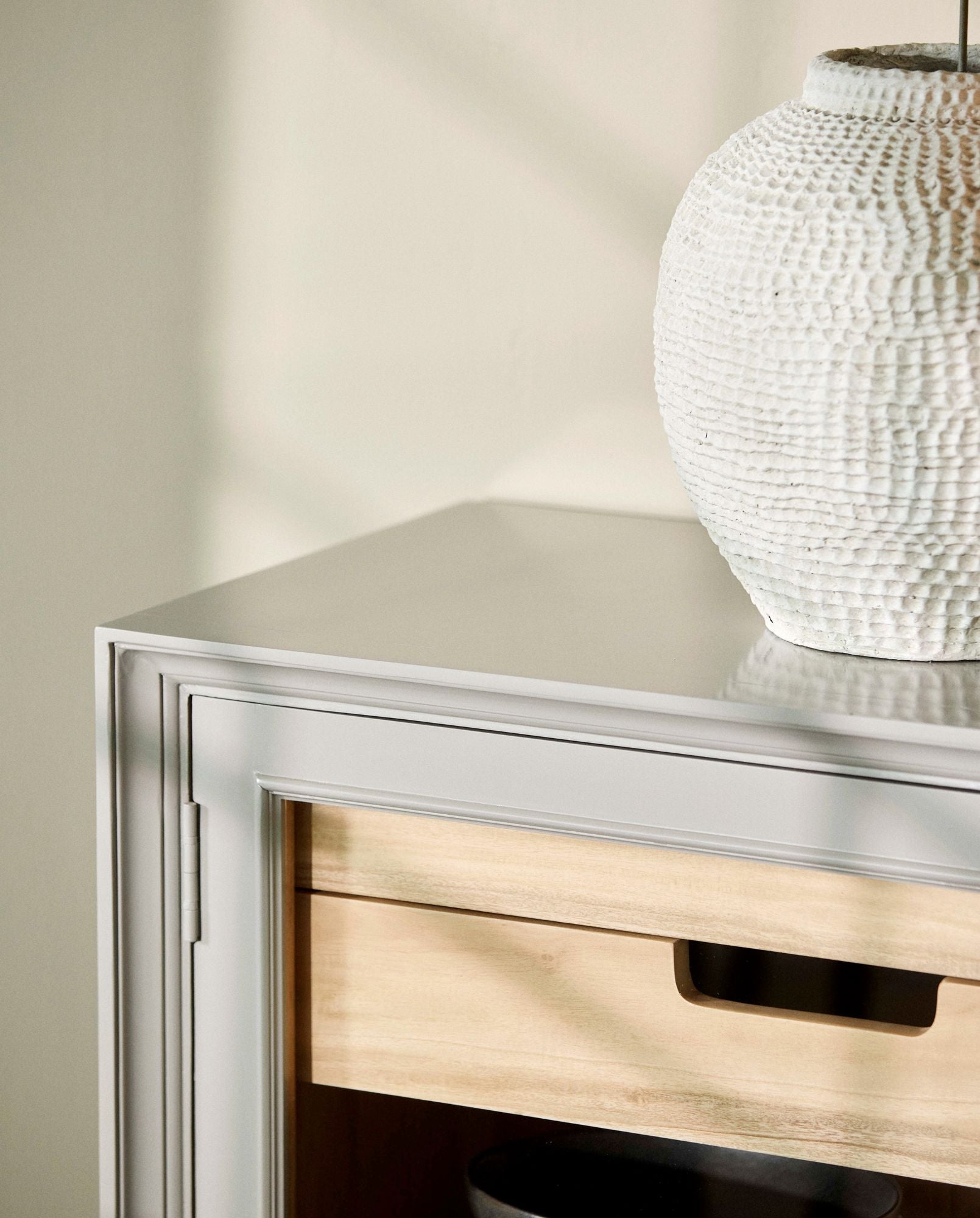 Sideboard Viva aus Gmelina Holz mit 2 Türen - Grau-Sideboards-Nordal A/S-le canapé
