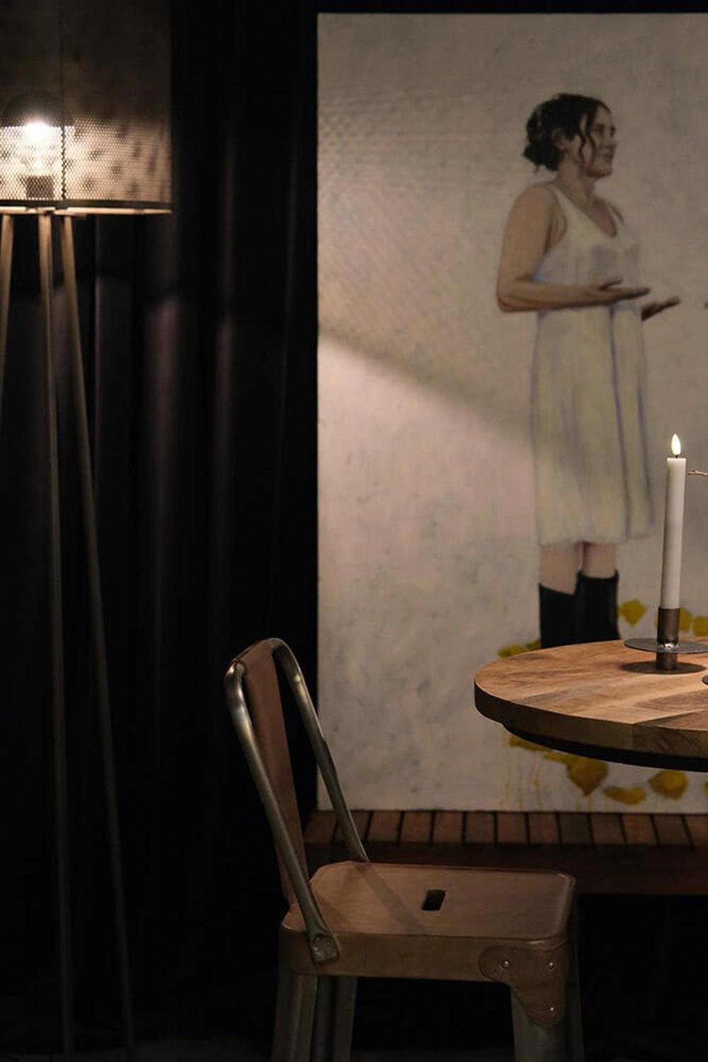 Stehlampe Kelly mit perforiertem Schirm - 200cm-Stehlampen-Trademark Living-le canapé