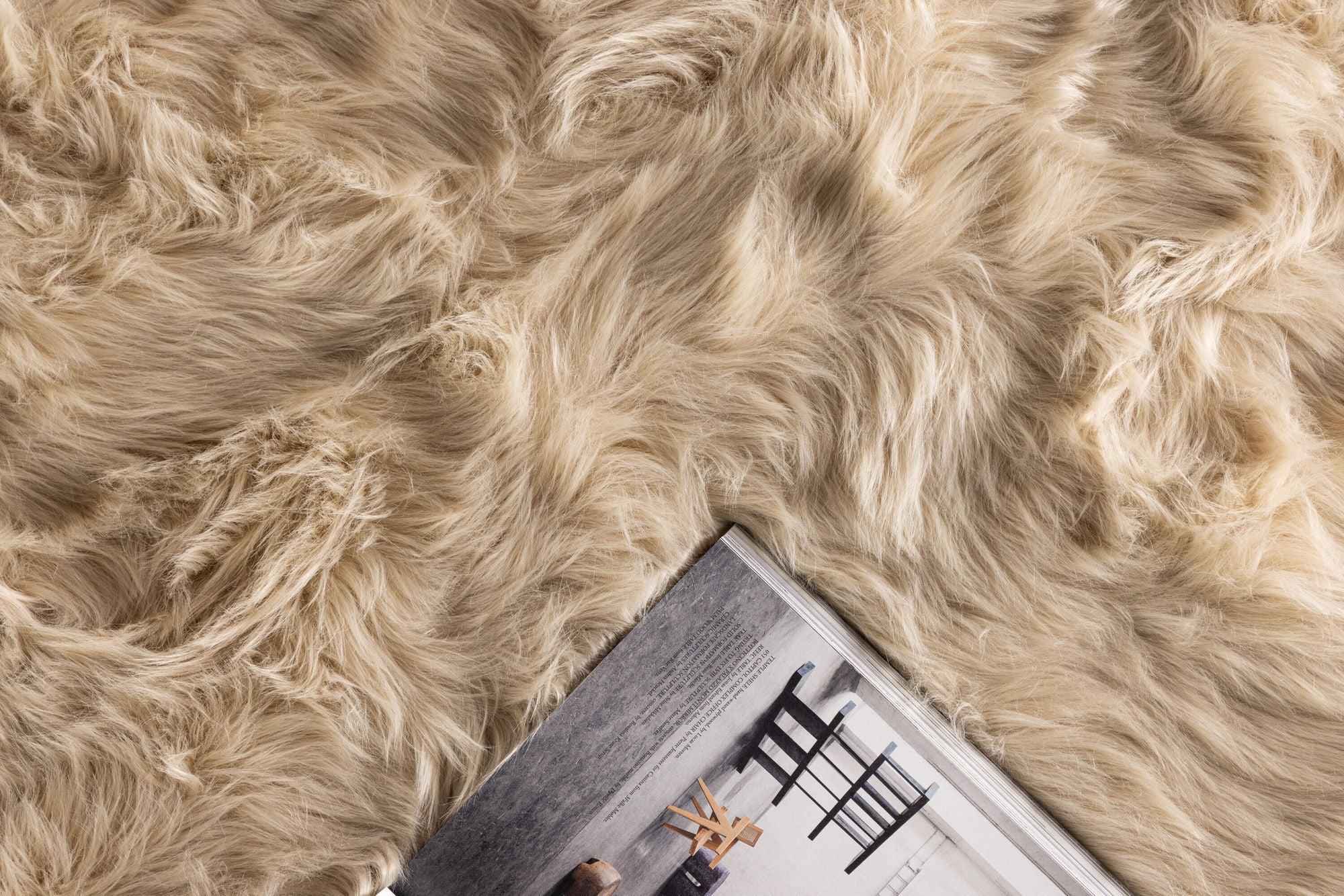 Teppich Katy aus Kunstfell 230*160cm - Beige-Teppich-Venture Home-le canapé
