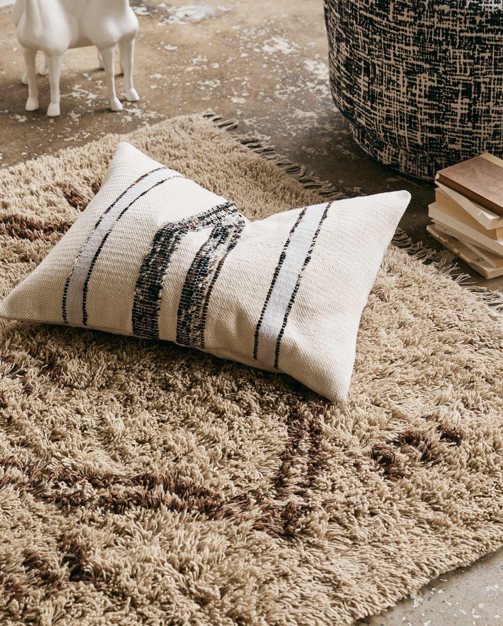 Teppich LEAH 240*160cm handgefertigt – Natur-Teppiche-Nordal A/S-le canapé