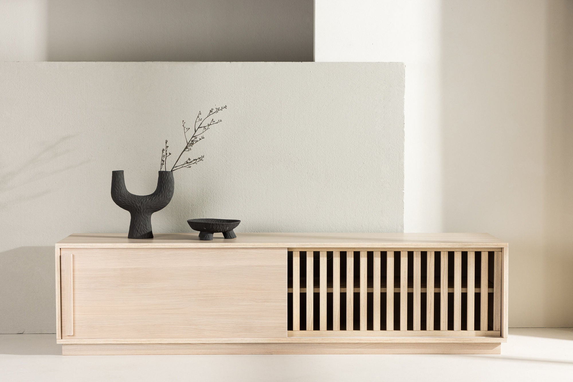 TV-Lowboard Lugo - Hellbraun-TV-lowboards-Venture Home-le canapé