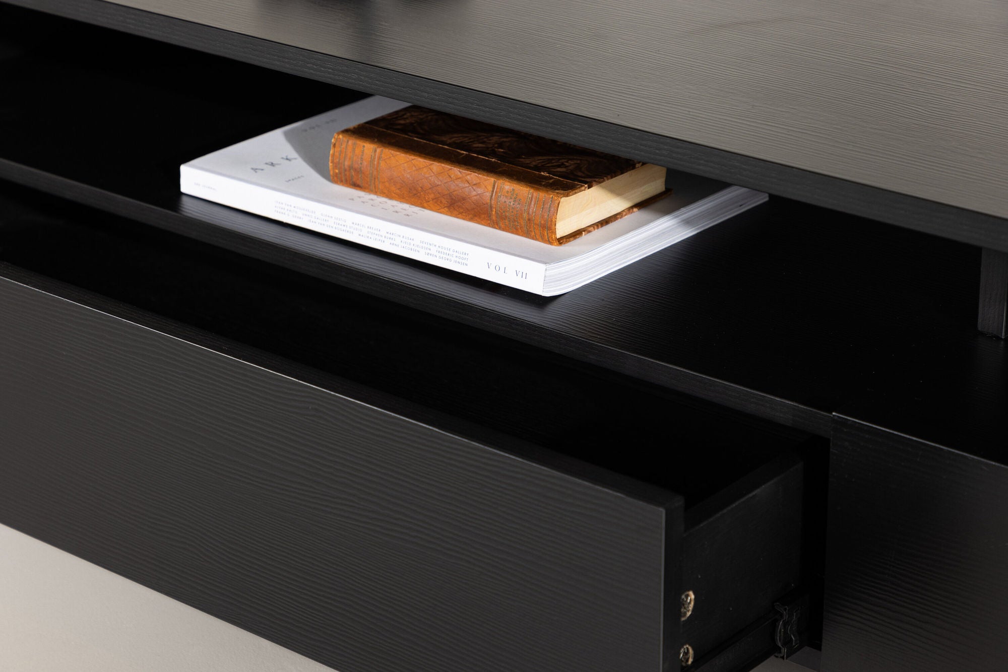 TV-Lowboard Navarra 180cm - Mattschwarz-TV-lowboards-Venture Home-le canapé