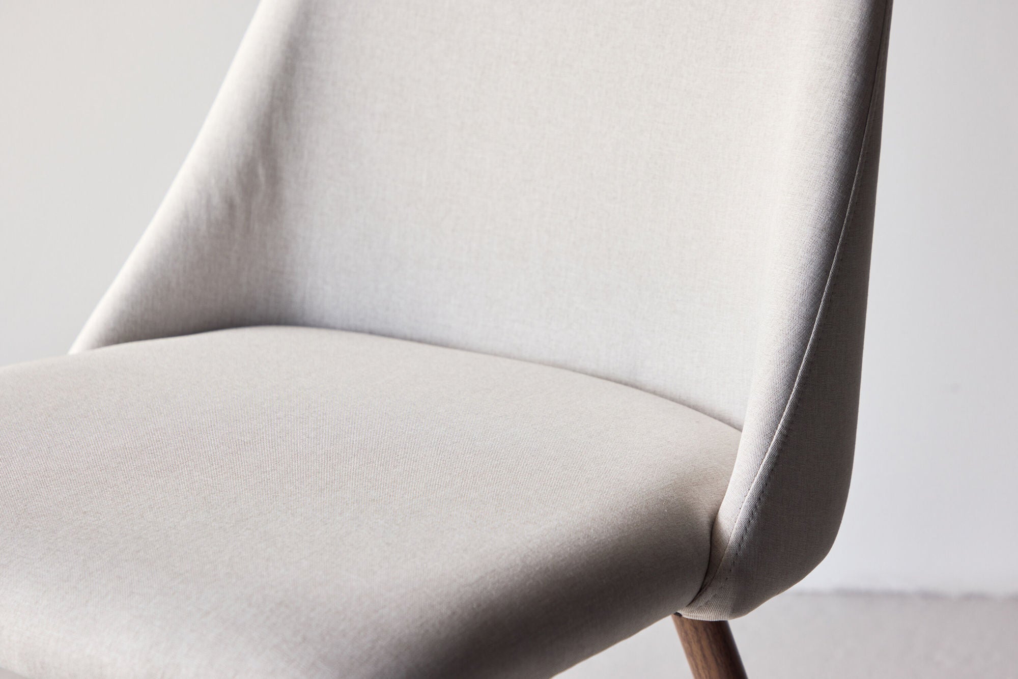 Venture Home Night Dining Chair 2-pack - Mocca / Beige Linen-Venture Home-le canapé