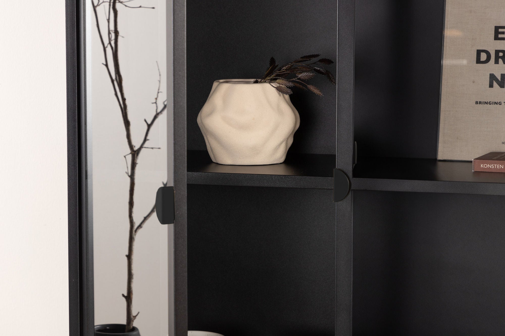 Vitrinenschrank Piring 190cm - Schwarz-Vitrinen-Venture Home-le canapé