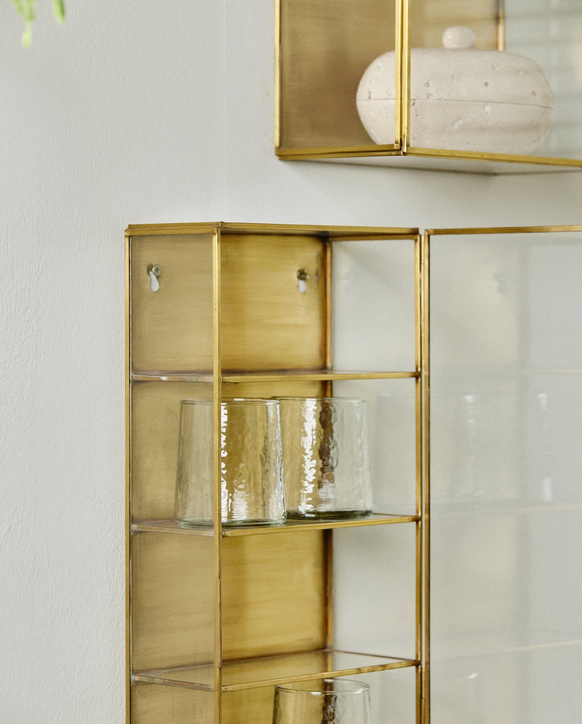 Wandschrank Ada 40cm aus Metall mit 3 Fächern - Gold-Wandschränke-Nordal A/S-le canapé
