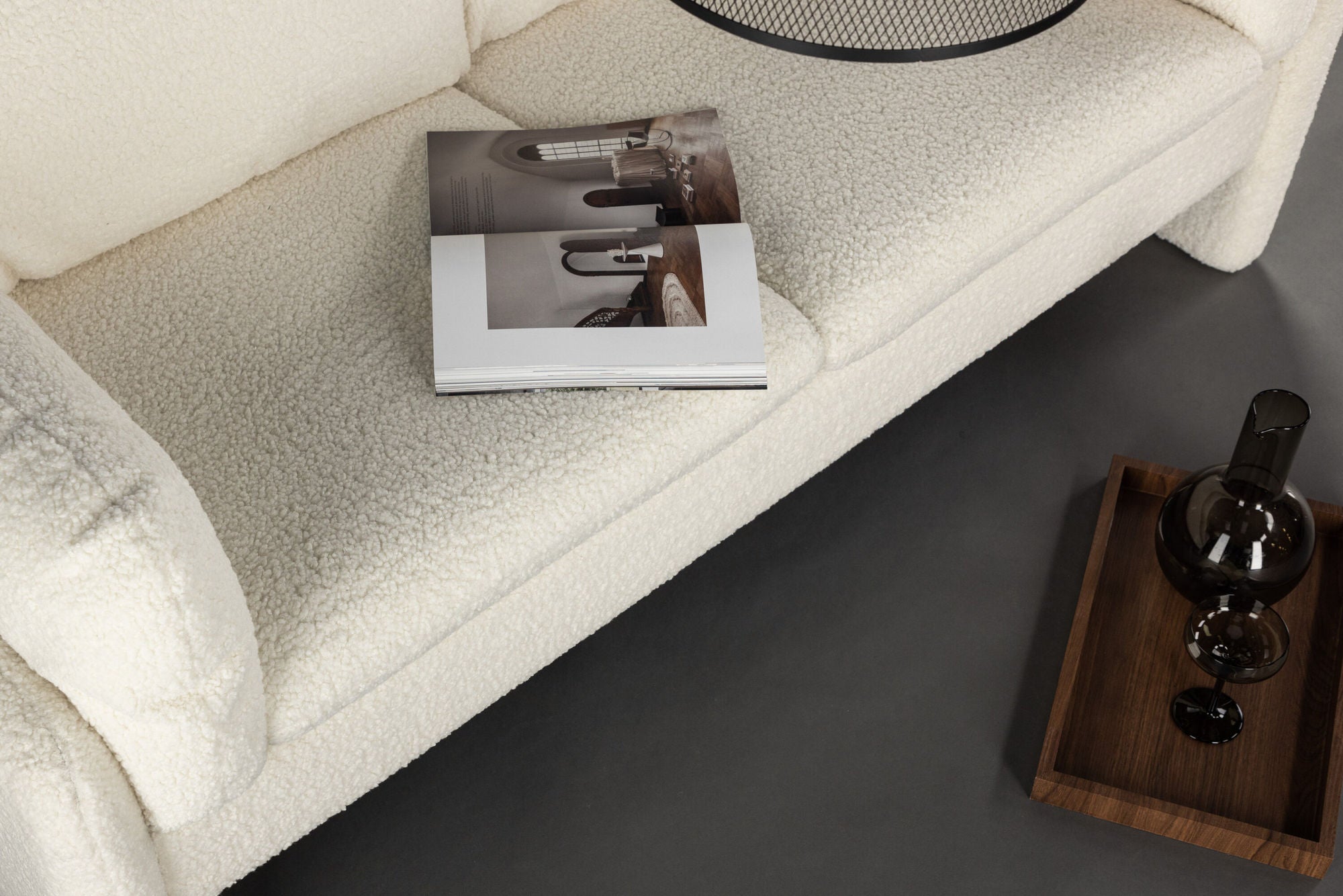 2-Sitzer Sofa Vindel aus Teddy Bouclé - Weiß-2-Sitzer Sofas-Venture Home-le canapé