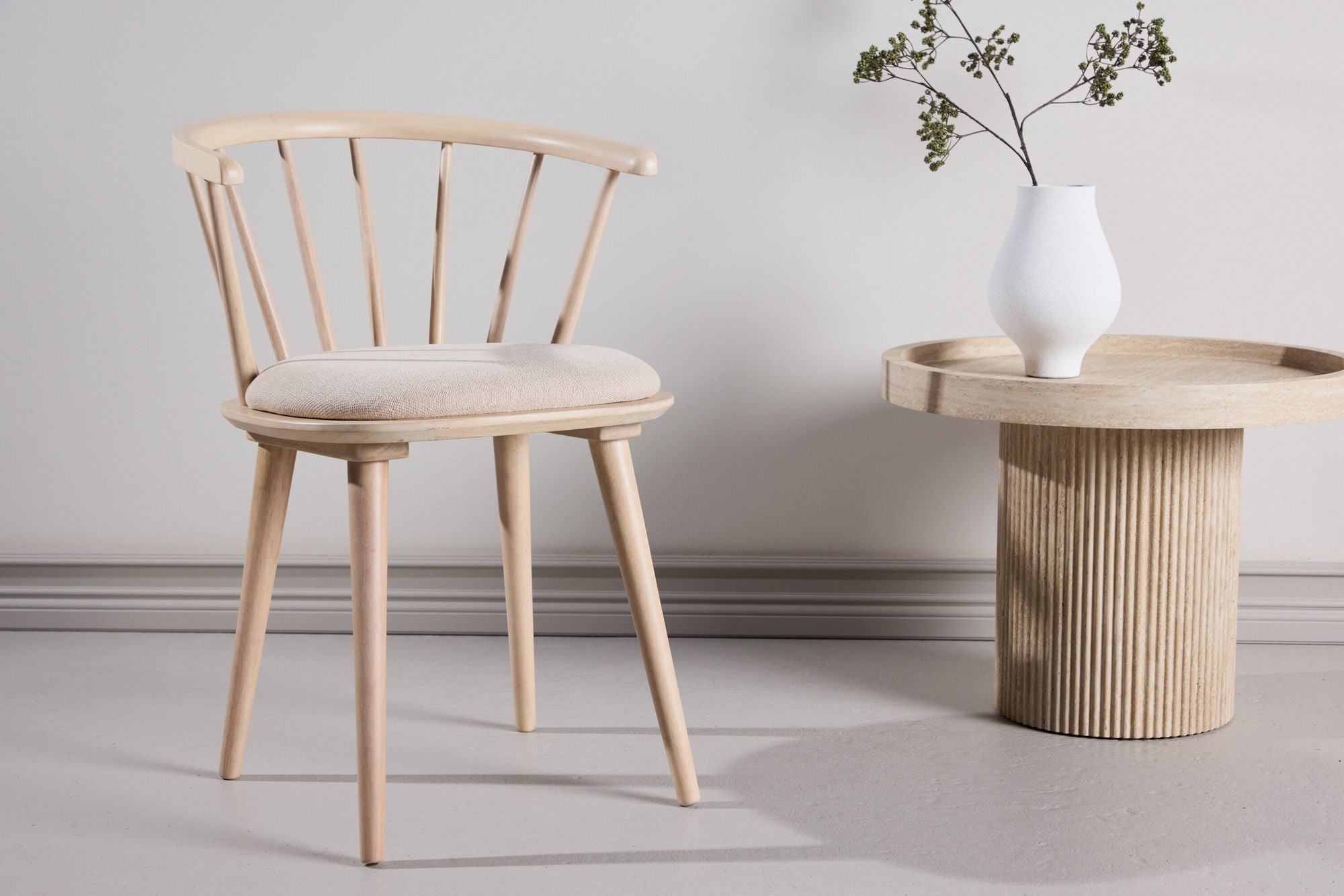 2er-Set Esszimmerstühle Bobby mit Sitzpolster aus Gummibaumholz - Cremeweiß-Holzstühle-Venture Home-le canapé