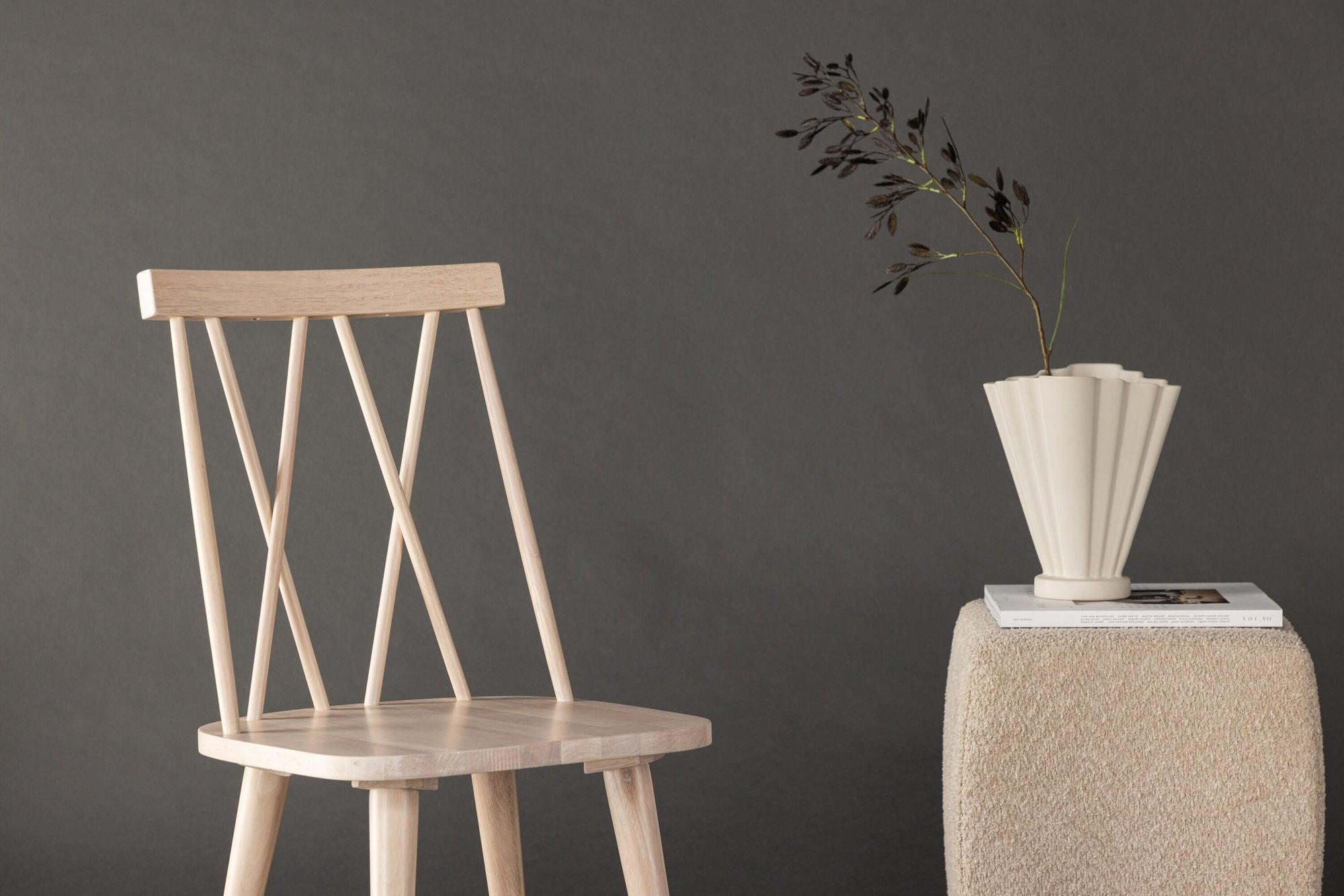2er-Set Esszimmerstühle Mariette aus Gummibaumholz - Whitewash-Holzstühle-Venture Home-le canapé
