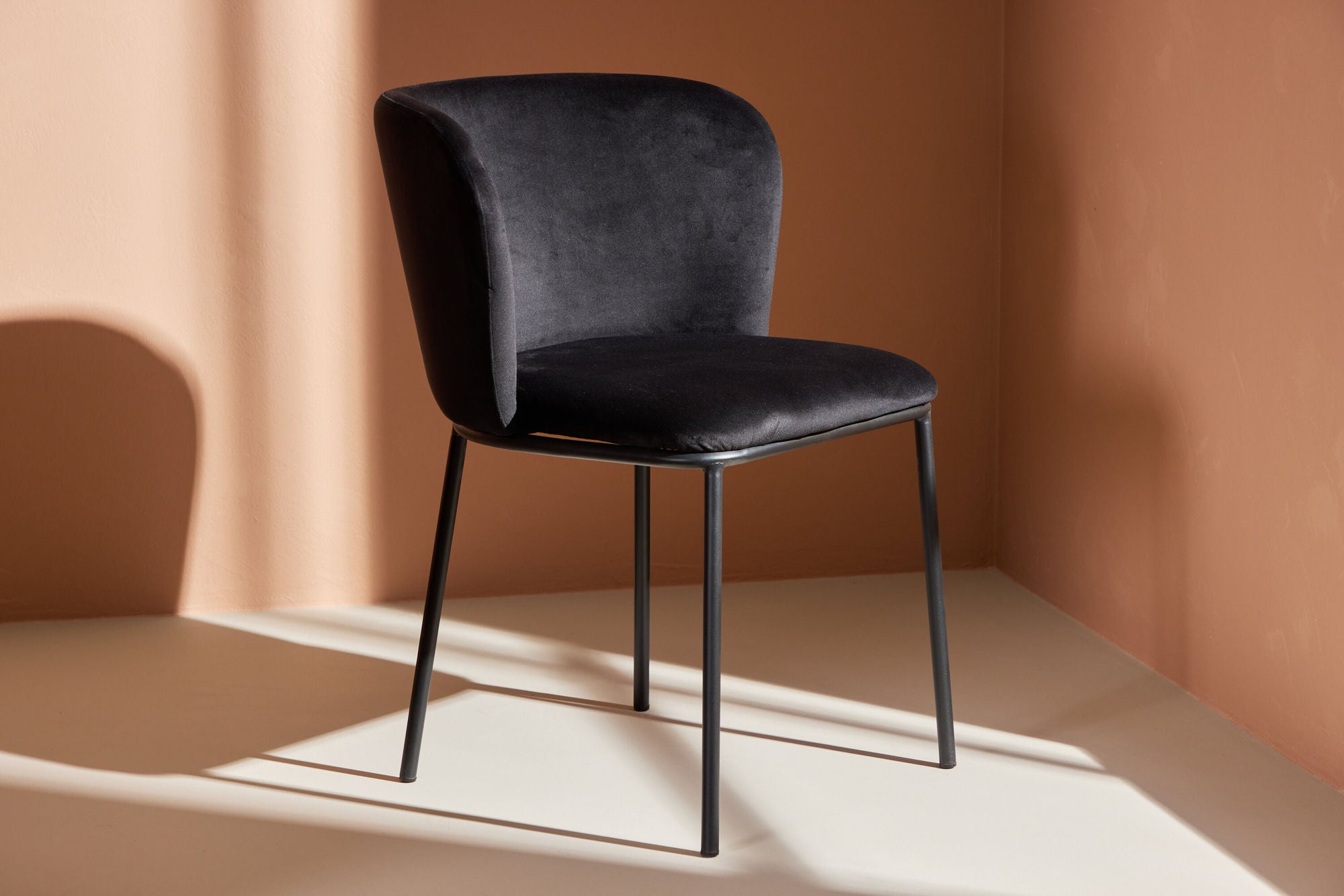2er-Set Polsterstühle Edina aus Samt - Schwarz-Polsterstühle-Venture Home-le canapé