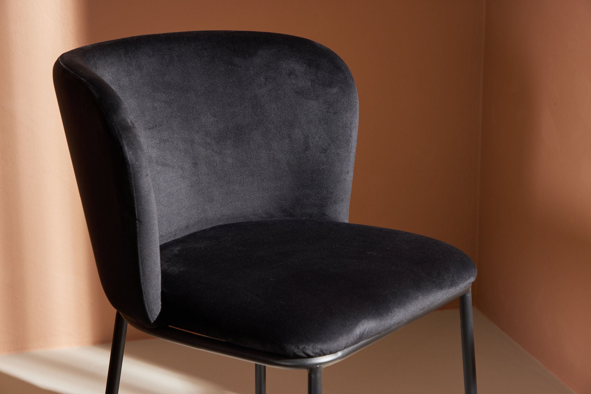 2er-Set Polsterstühle Edina aus Samt - Schwarz-Polsterstühle-Venture Home-le canapé