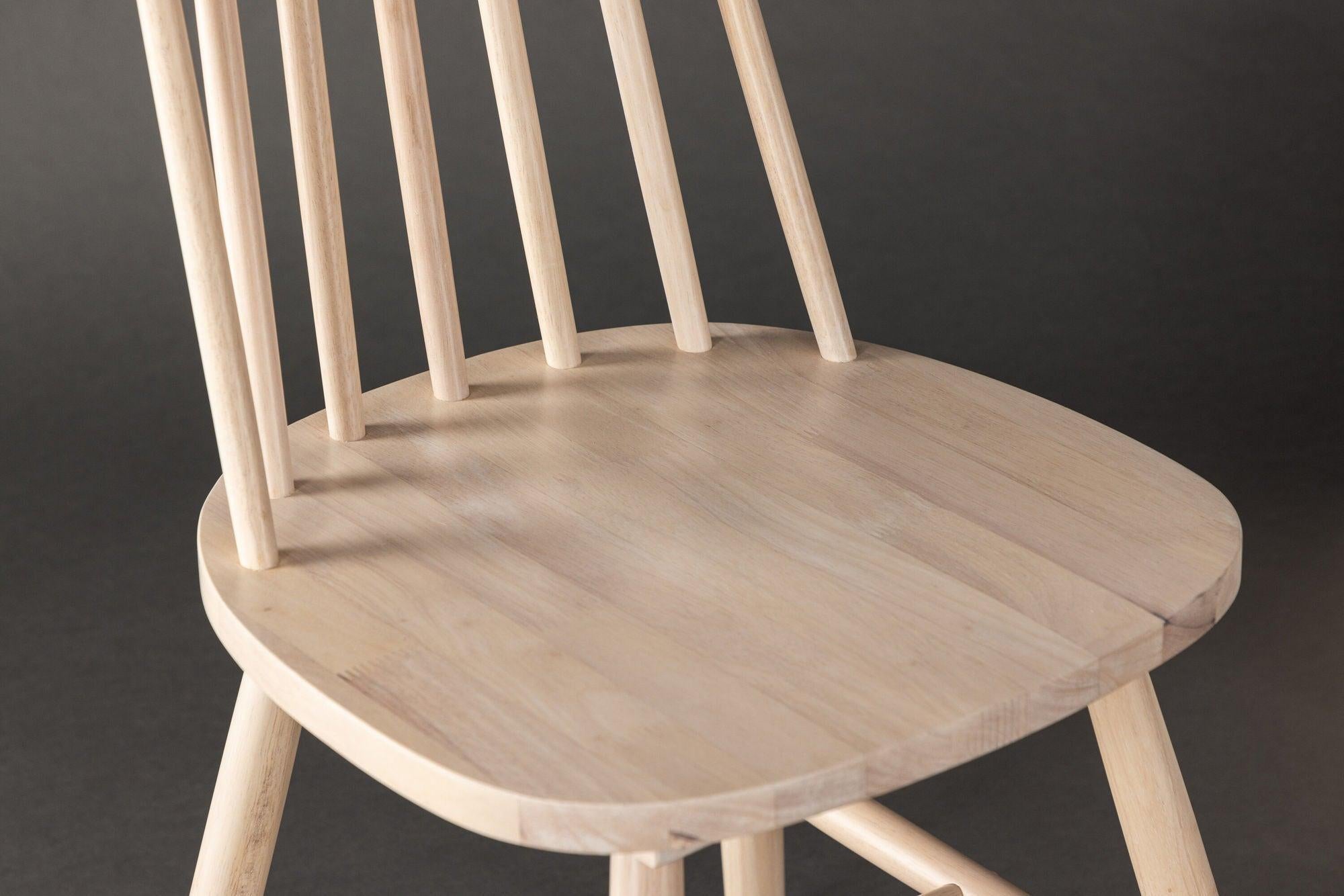 2er-Set Stühle Lönneberga aus Gummibaumholz - Whitewash-Holzstühle-Venture Home-le canapé