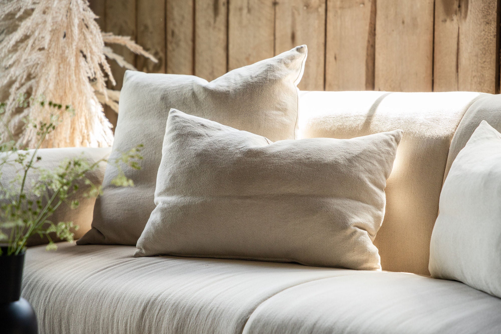 Öckerö 3 - Sitzer Sofa aus Leinen - Weiß / BeigeEinzelsofas